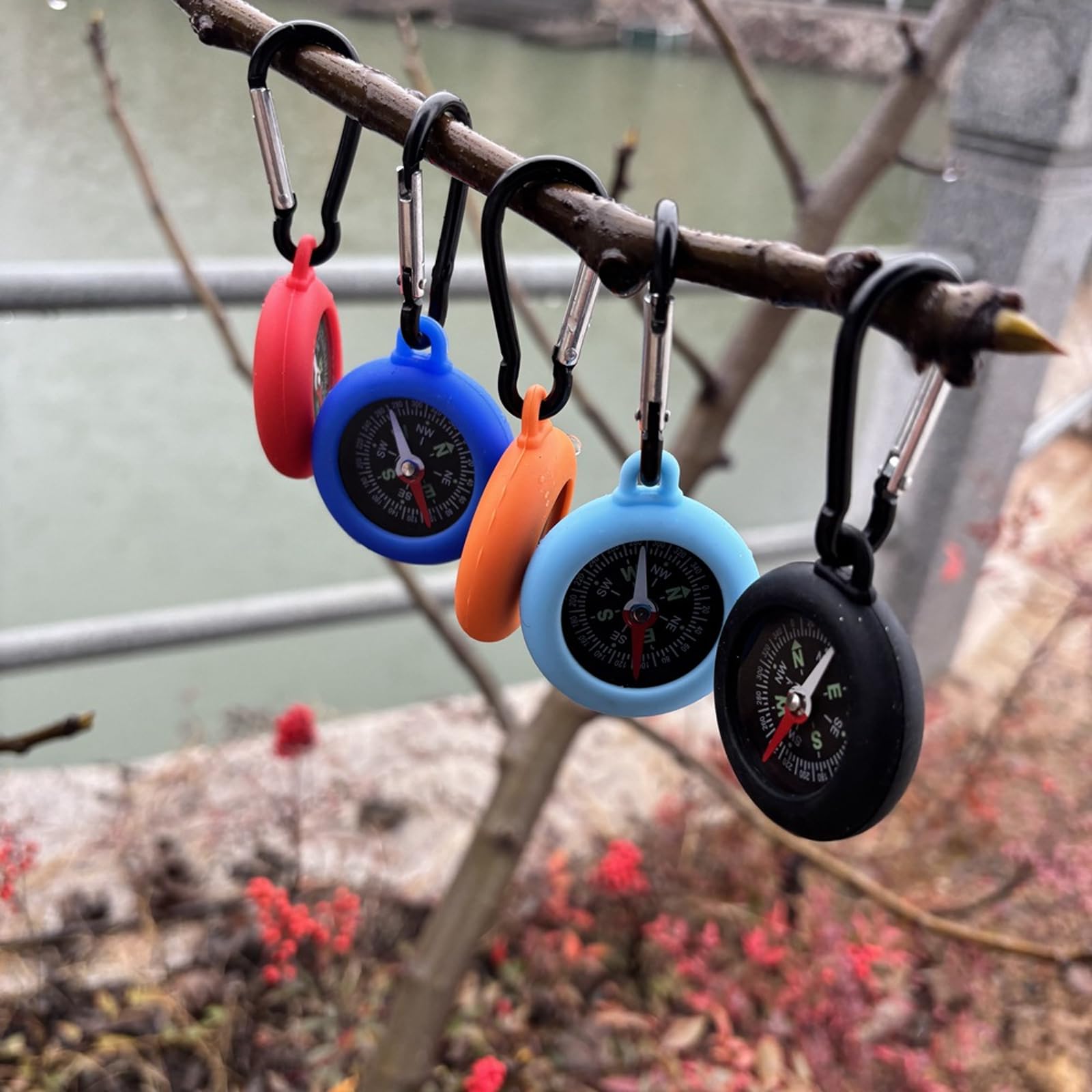 Lucktao 10 Pièces Mousqueton Boussole Mini - 10 Couleurs Pour Randonnée Et Camping Boussole Métal Outdoor Lucktao 10 Pièces Mousqueton Boussole Mini - 10 Couleurs Pour Randonnée Et Camping Boussole Métal Outdoor