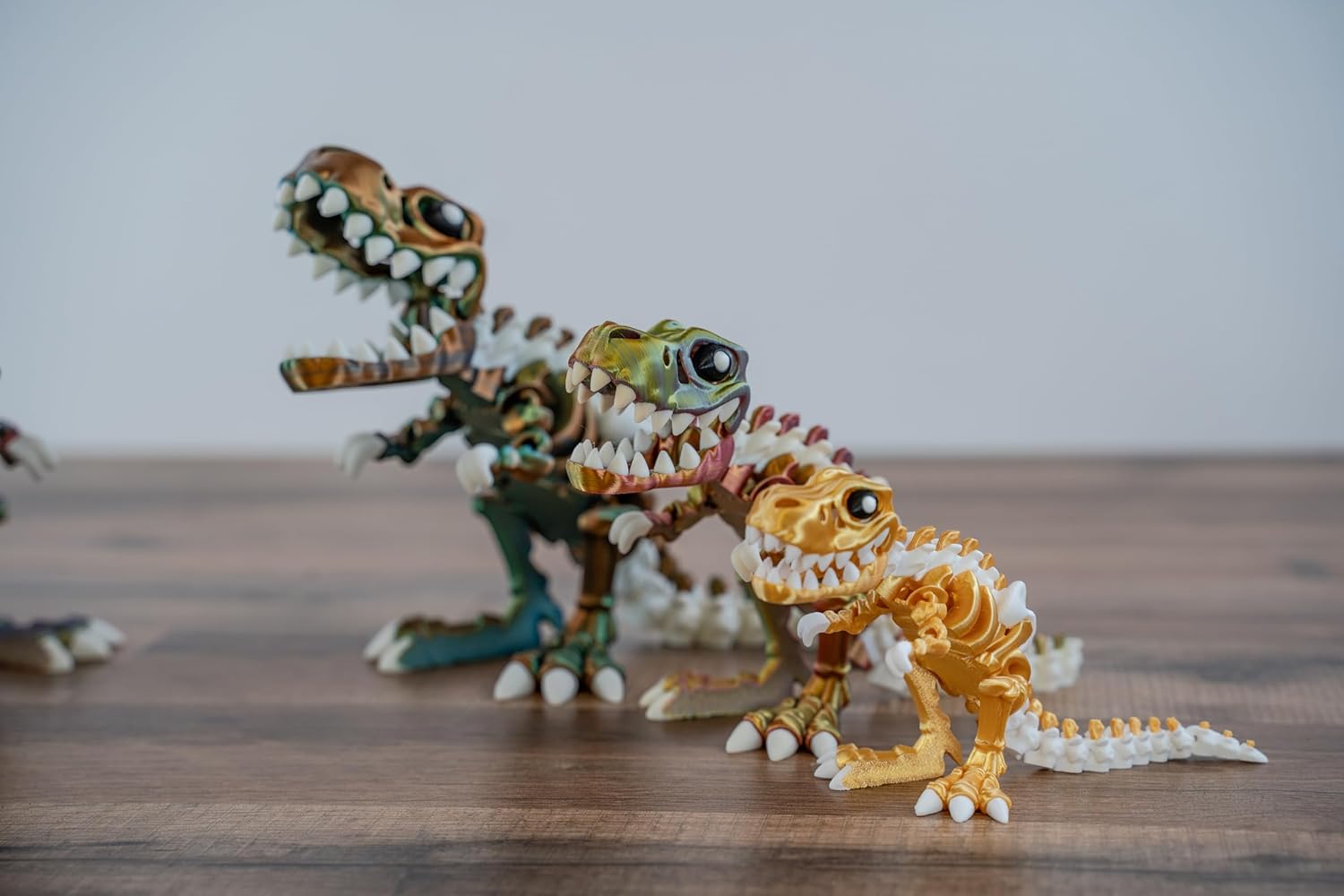 TechConnext Tyrannosaurus rex Fidget Figurine - Flexible Rexi with Bone 3D Printed Articulated Figurines for ADHD, Autism, Stress and Anxiety Relief, Unisex Adults (Metal Rain, Large)