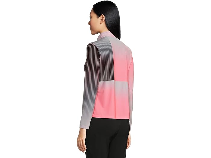 Paralell Print Long Sleeve Sunsense 1/4 Zip Top - Image 1