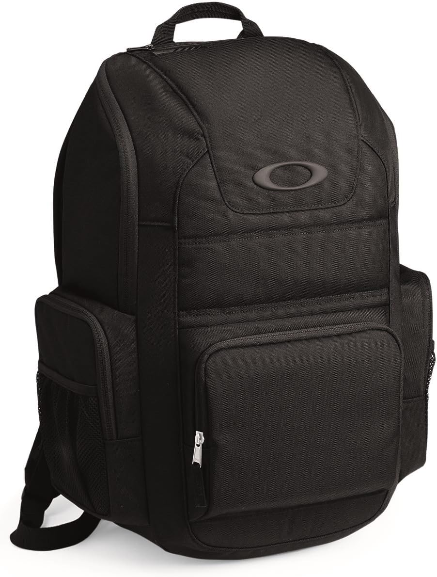 Oakley Enduro 25L Backpack in Blackout Casual Daypacks
