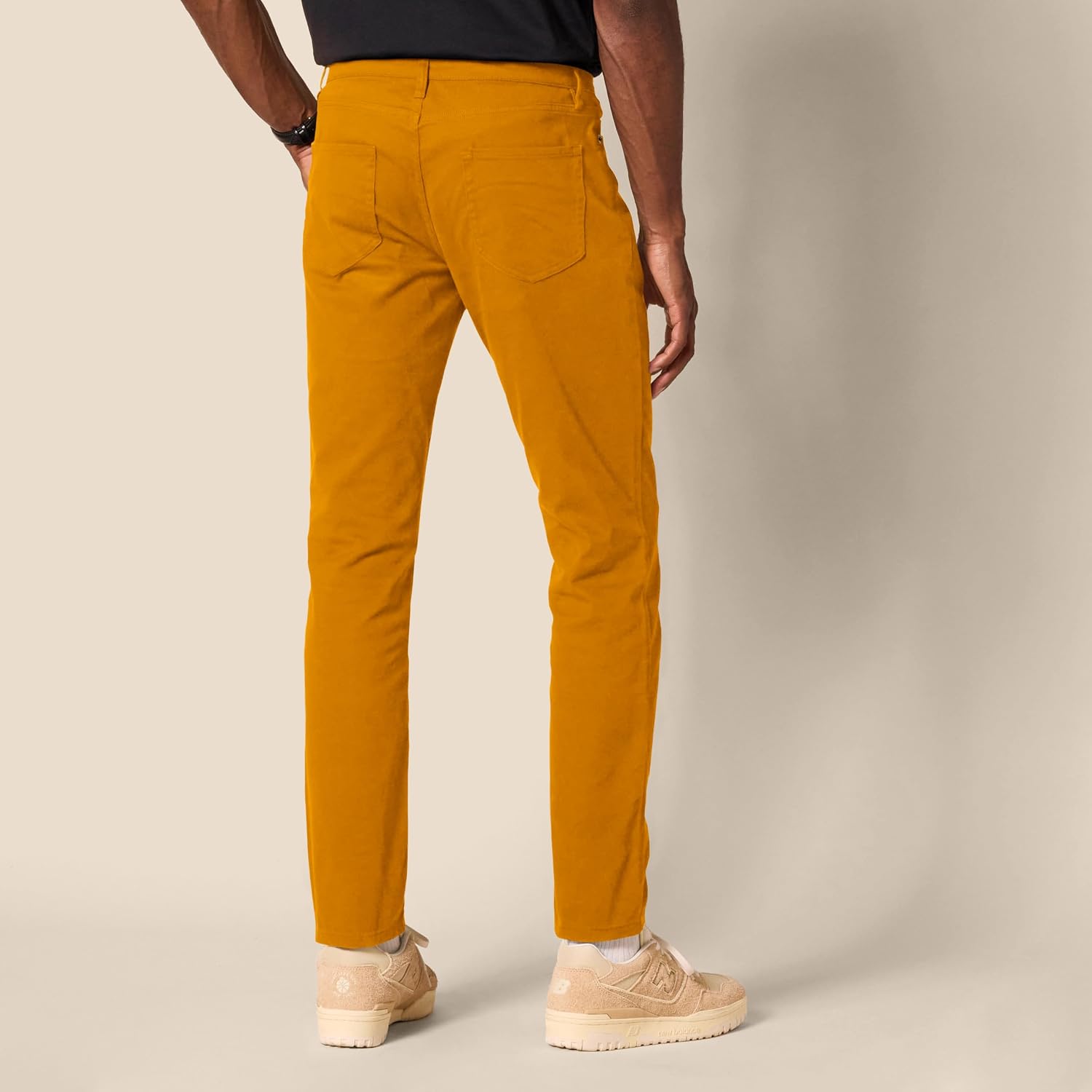 Amazon Essentials Men's 5-Pocket Stretch Twill Casual Pants image 2