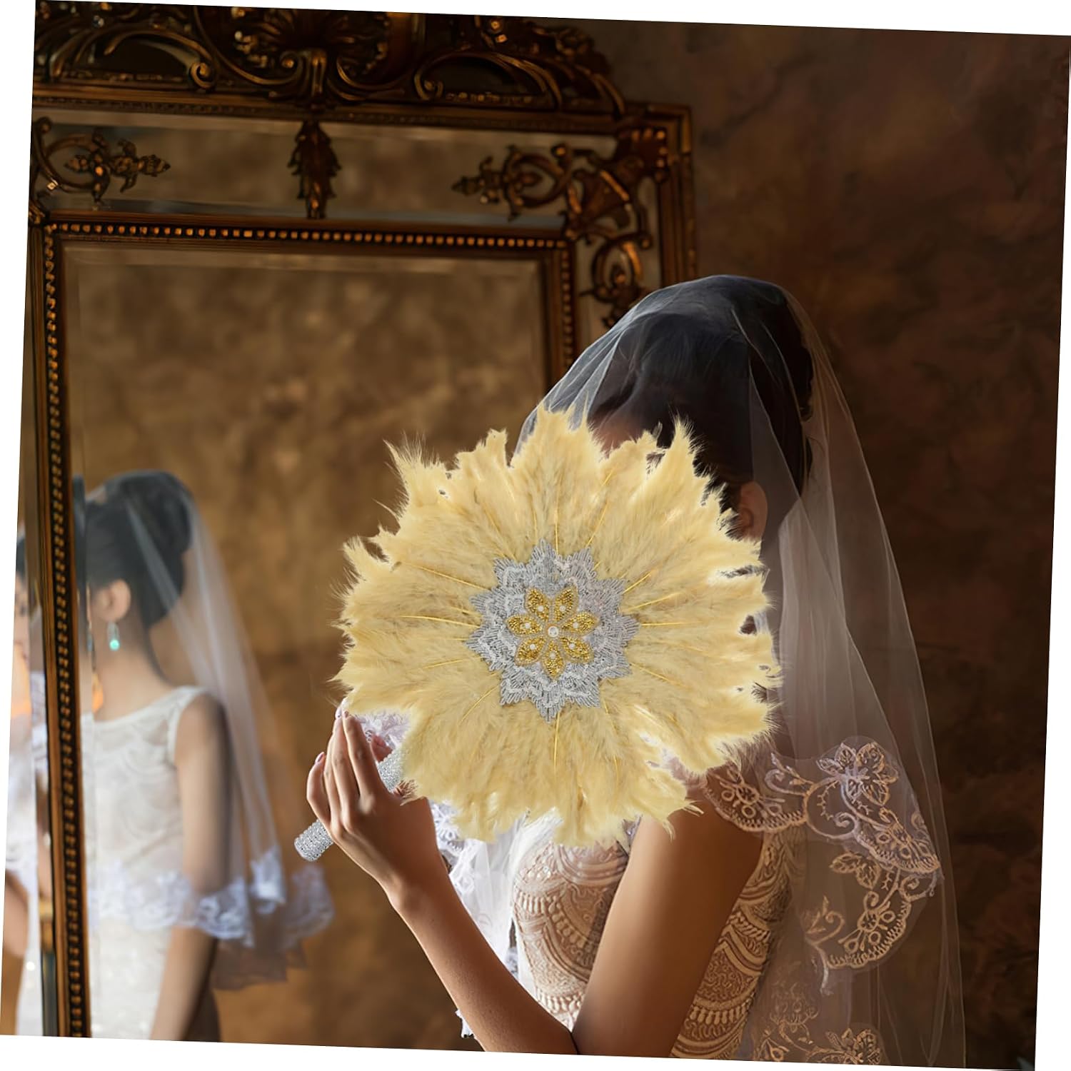 PRETYZOOM Wedding Hand Fan Rhinestones and Vintage Decorative Folding Fan for Dance Parties and Wedding Decorations Elegant Stage Accessory