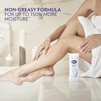Vaseline Intensive Care Advanced Repair Unscented Body Lotion – Heals Very Dry Skin in 5 Days with Vaseline Jelly & Glycerin, For Dry, Rough, Sensitive Skin 200ml