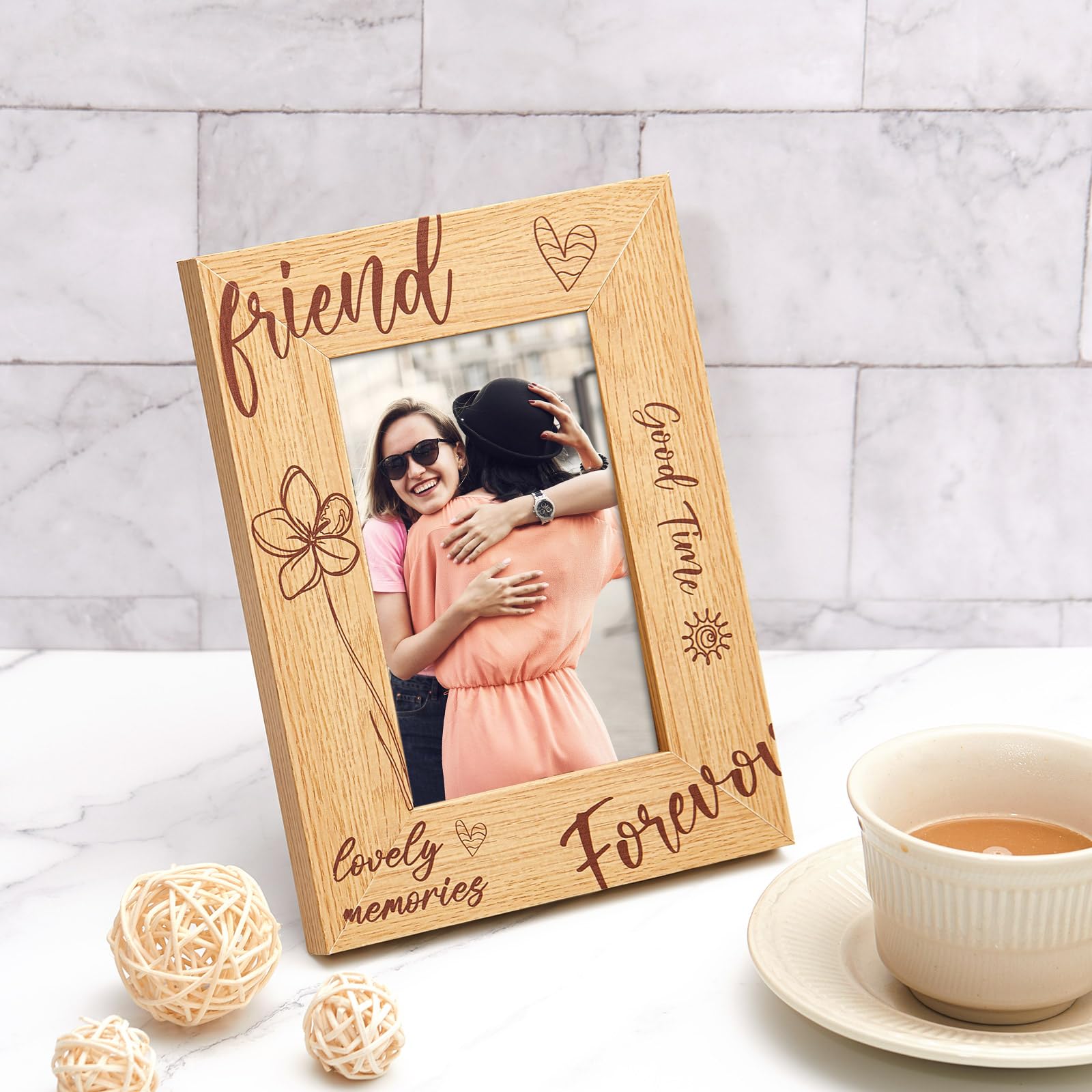 Jetec 4 x 6 Inche Engraved Wooden Photo Frame Friendship Gift