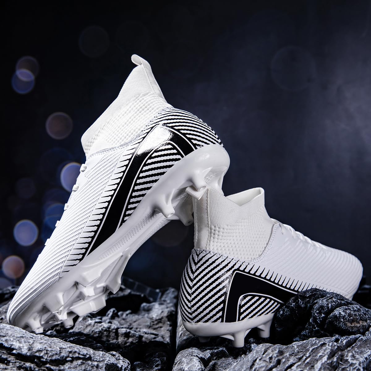 Stylowe buty do piłki nożnej Wysoka cholewka elastyczna tkanina sznurowadła FG TF Trening Party Trawnik Pole Unisex Rozmiary 38-45