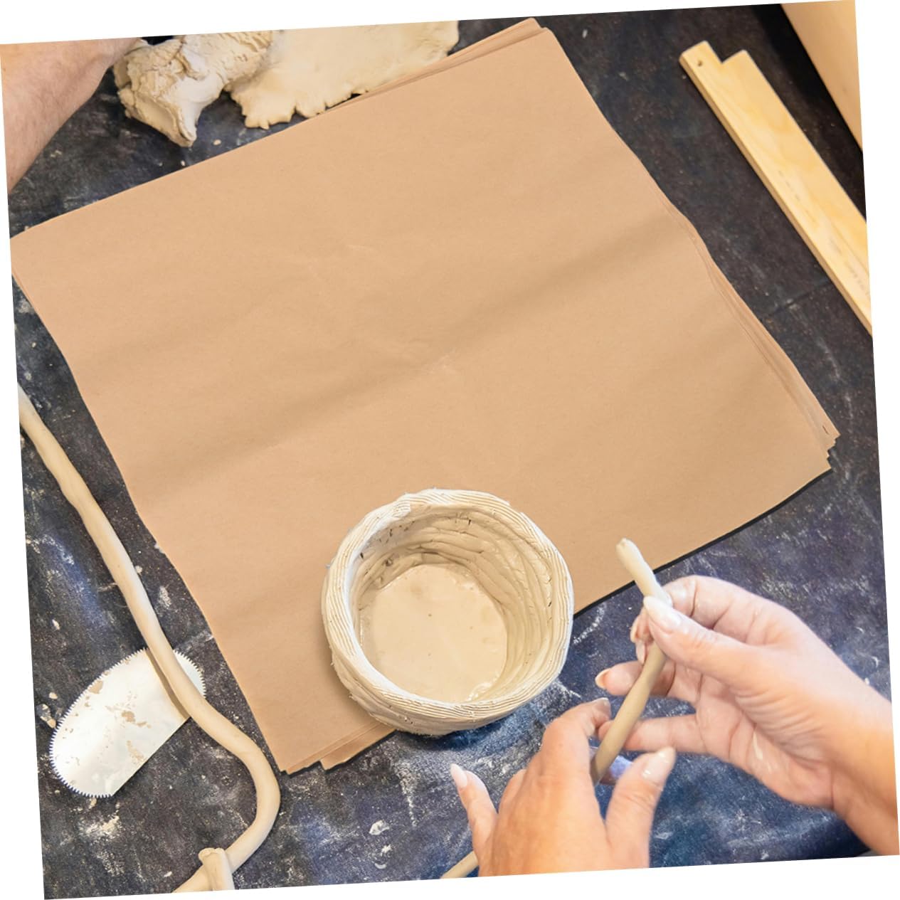 20pcs Precut Parchment Paper Sheets for Pottery Greaseproof and Oil Absorbent Crafting Paper Brown Material for Handicrafts