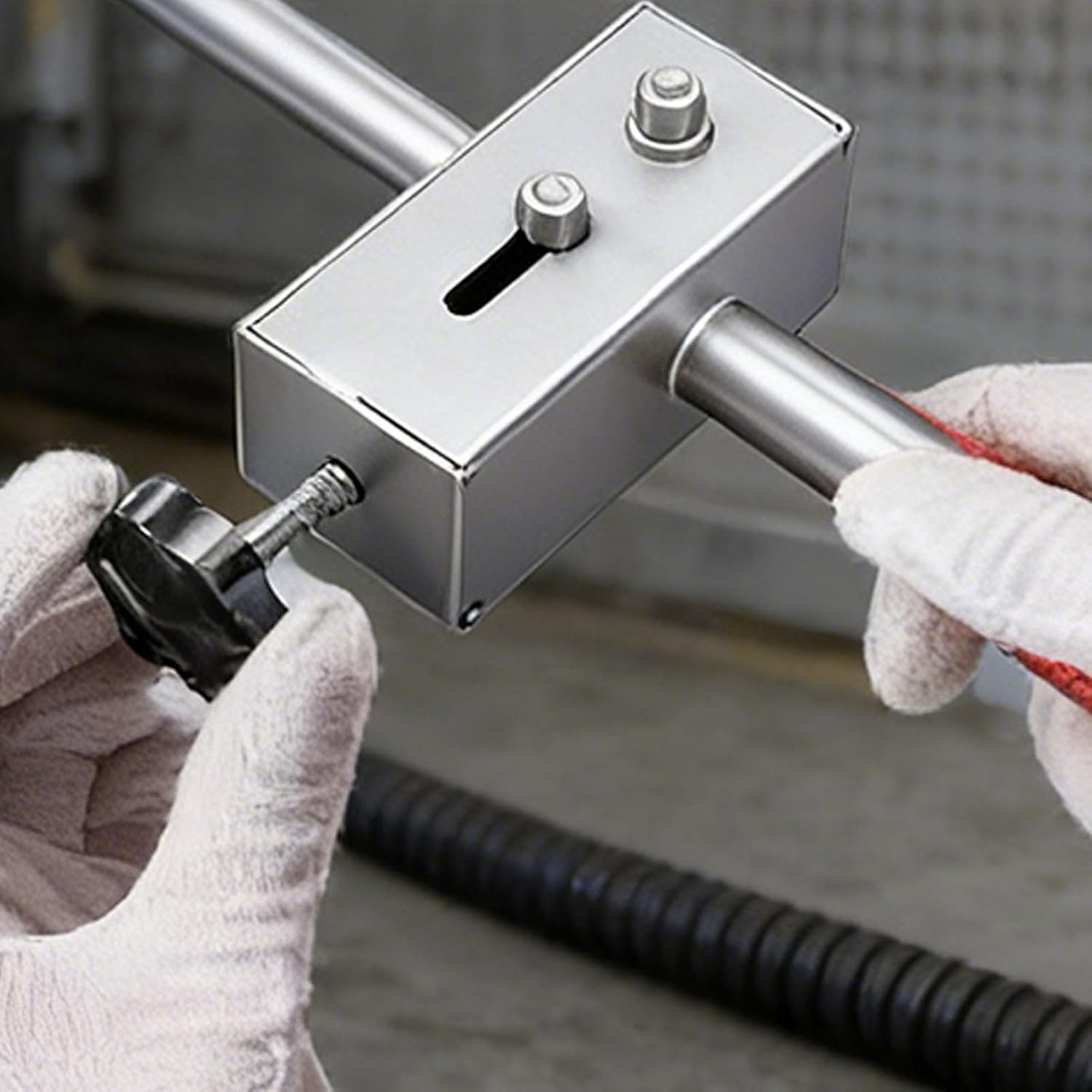 Eujgoov Wire Puller, Electric Drill Wire Threading Device with 10mm Drill Adapter, Suitable for 3-8mm Cable, Threading Device