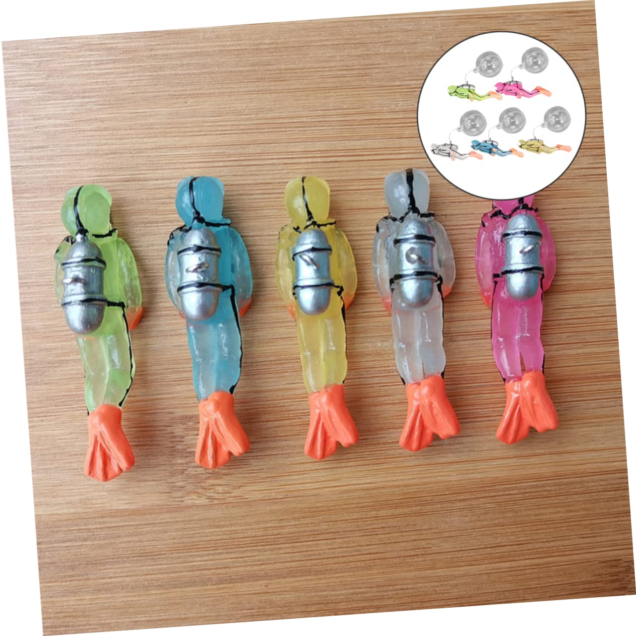 Zerodeko Lot de 15 Décorations Lumineuses pour Aquarium Petits Poissons LED Plongeurs Figurines Décoratives Paysage Simulé Décoration De Plongeur Statue Flottante en Plastique