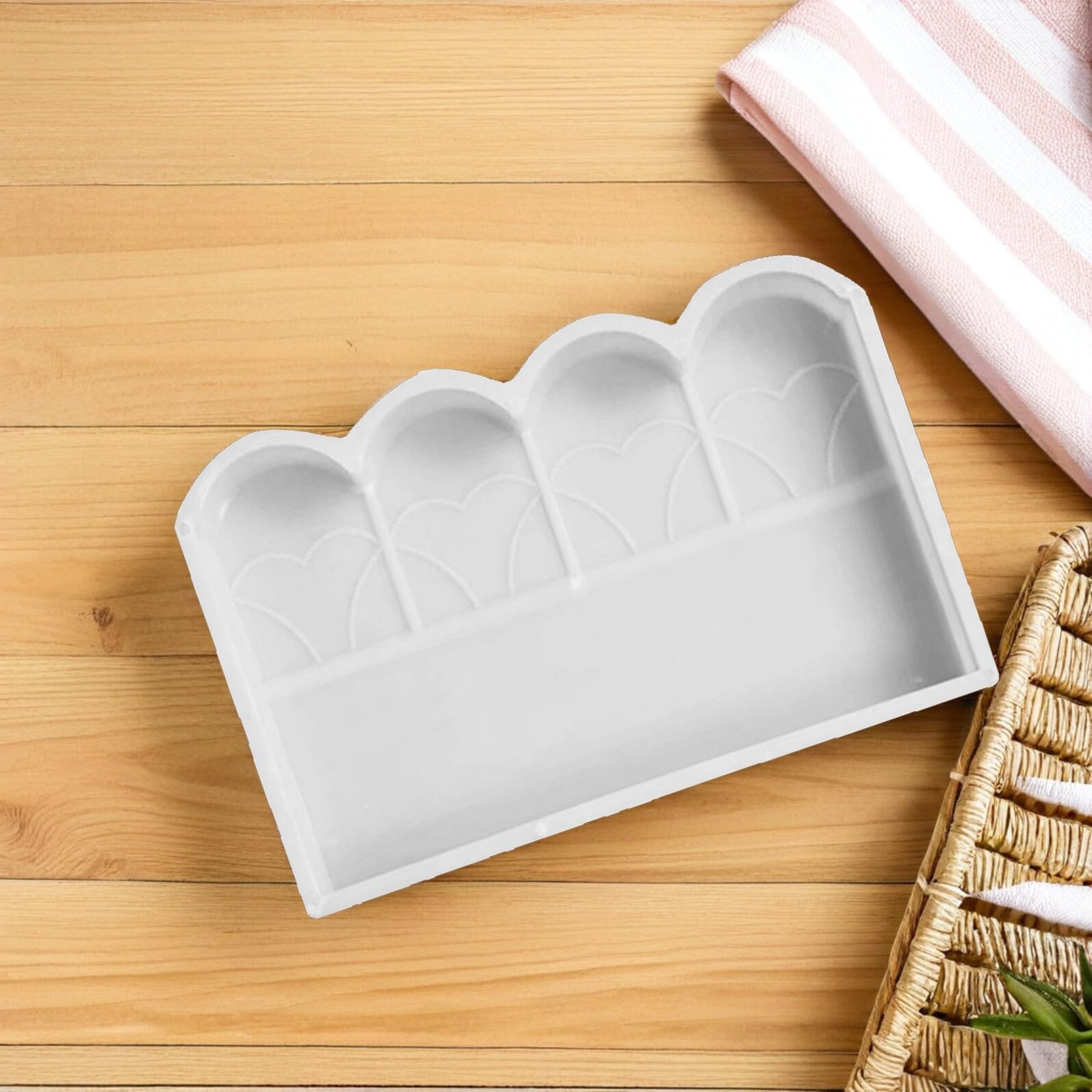 Molde de Valla para Jardín de Plástico Blanco Reutilizable para Moldear Cercas y Barandillas en Patios y Bordillos Diseño Creativo y Práctico