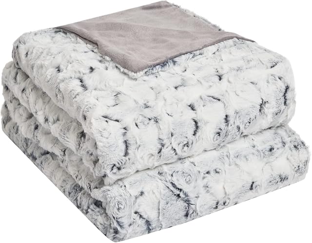 Sienna Large Faux Fur Throw Over Reversible Bed Couch Sofa Blanket Warm Super Soft - White Grey, 150x200cm