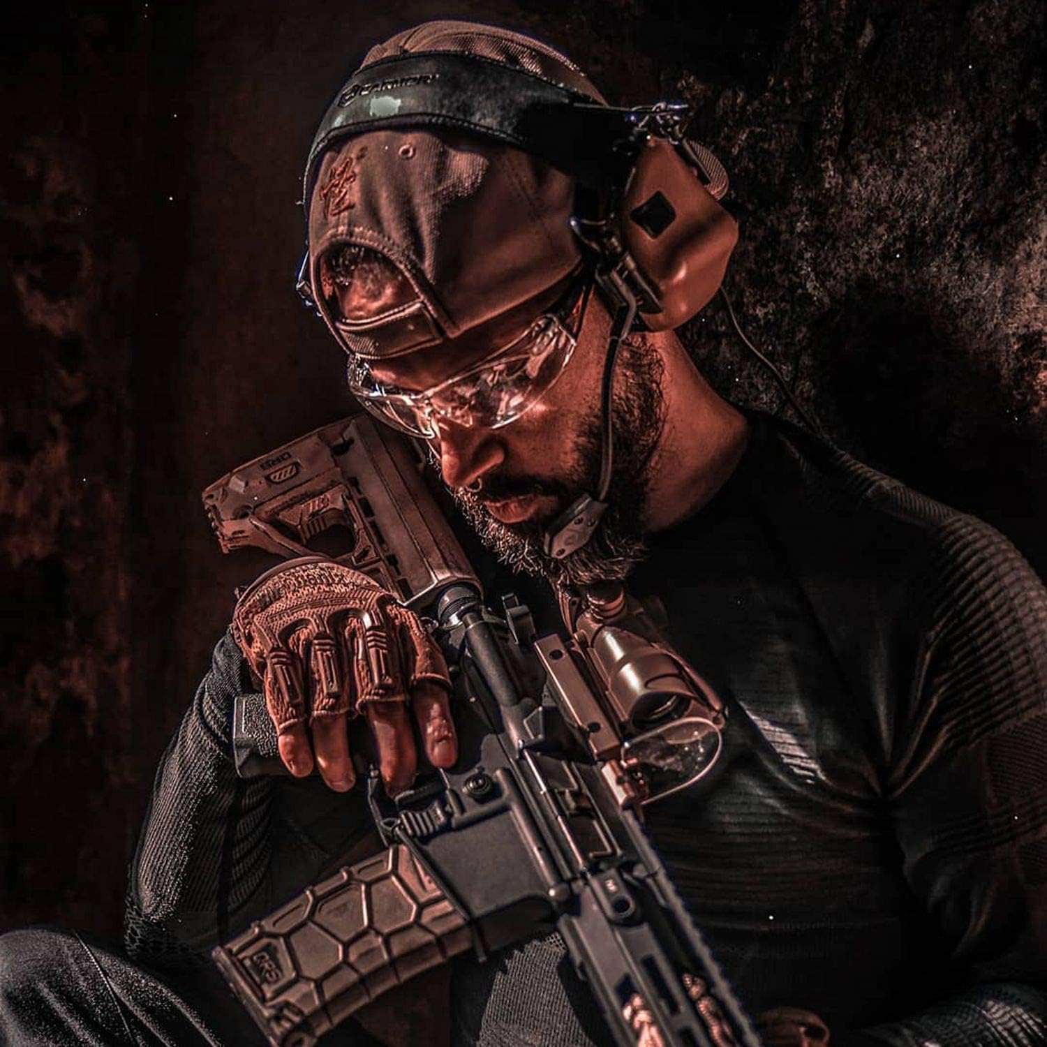 Electronic Shooting Earmuffs Ear Muffs Safety Tactical Gun Sound Amplification Hearing Protection NRR 22dB