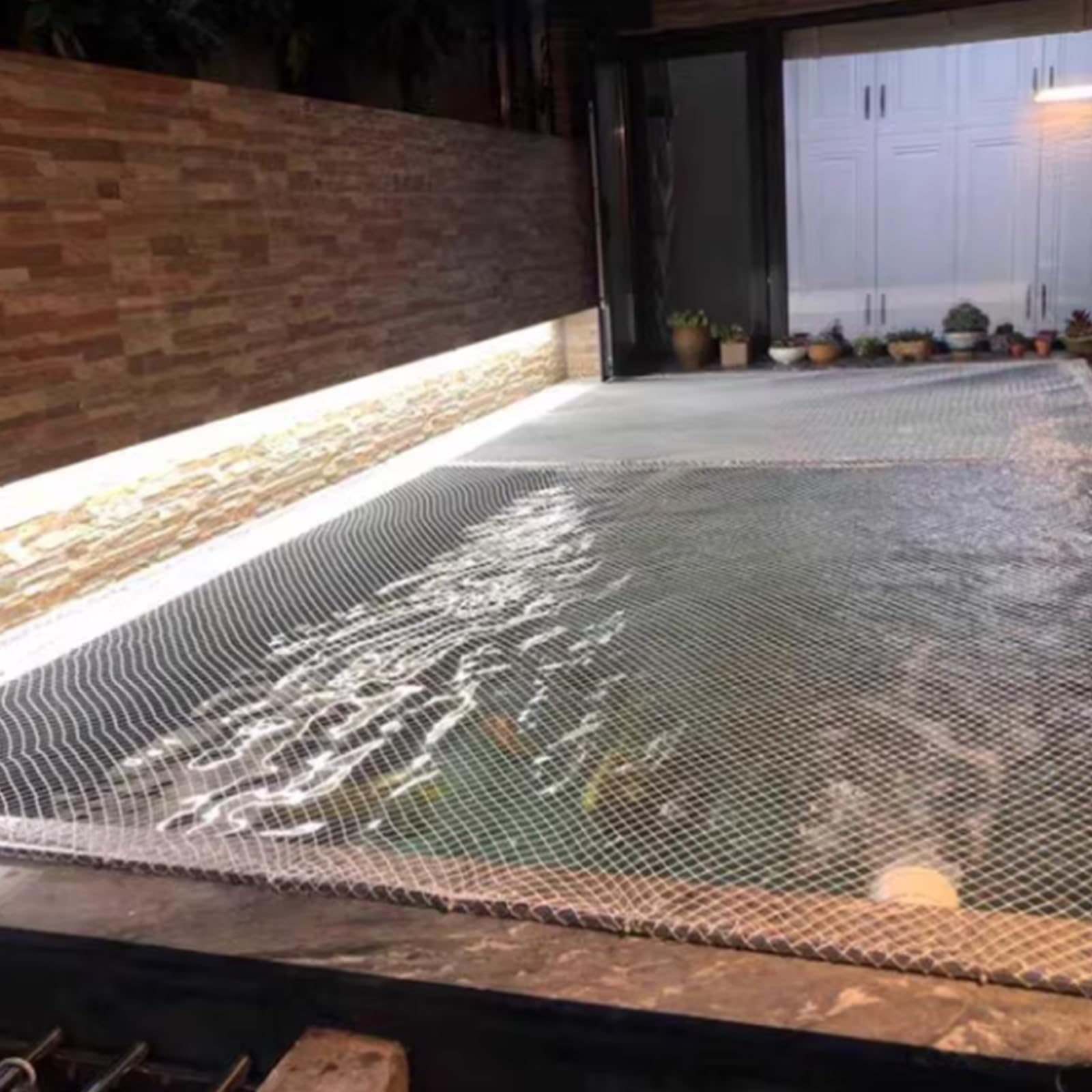 Couvercle Aquarium,Filet en Maille Transparente pour Aquarium,Plastique Grille de Protection Empêche Les Poissons de Sauter et Protège Contre Les Chats,1 x 2 m