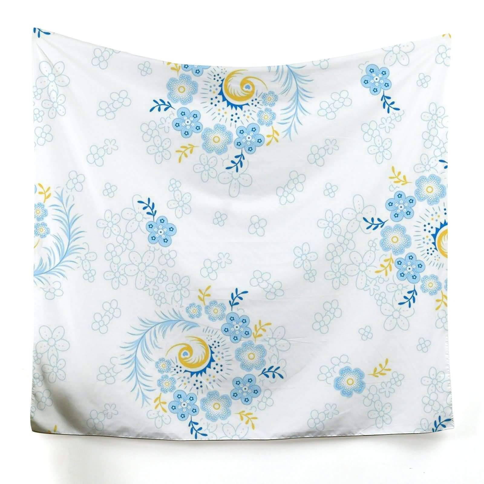 Tapisserie murale pour cacher un mur abîmé avec ce motif floral bleu