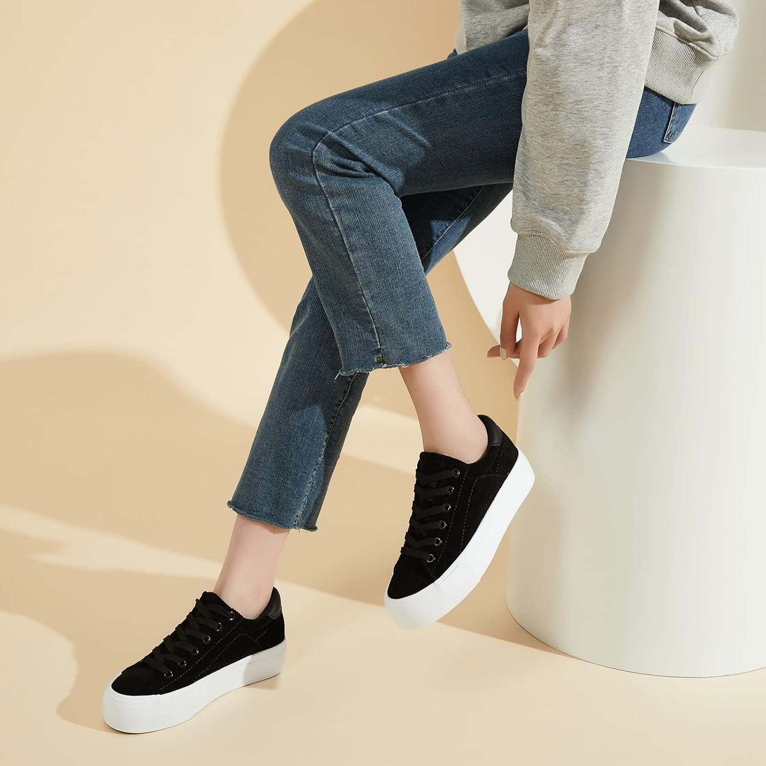 THATXUAOV Womens Platform Sneakers White Tennis Shoes Casual Low Top Fashion Sneakers - Image 3