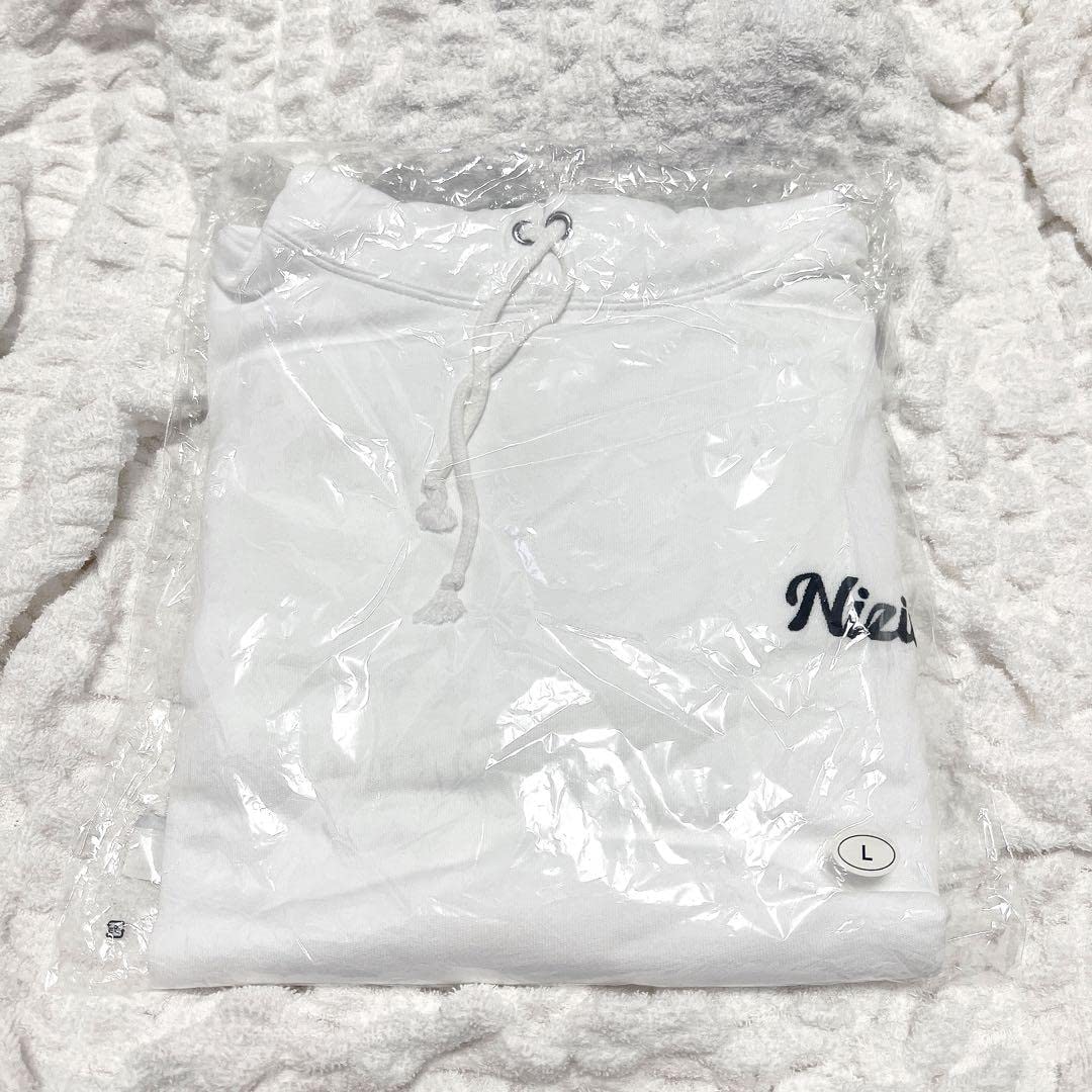 Amazon.co.jp: NiziUフーディー パーカー Lサイズ : おもちゃ