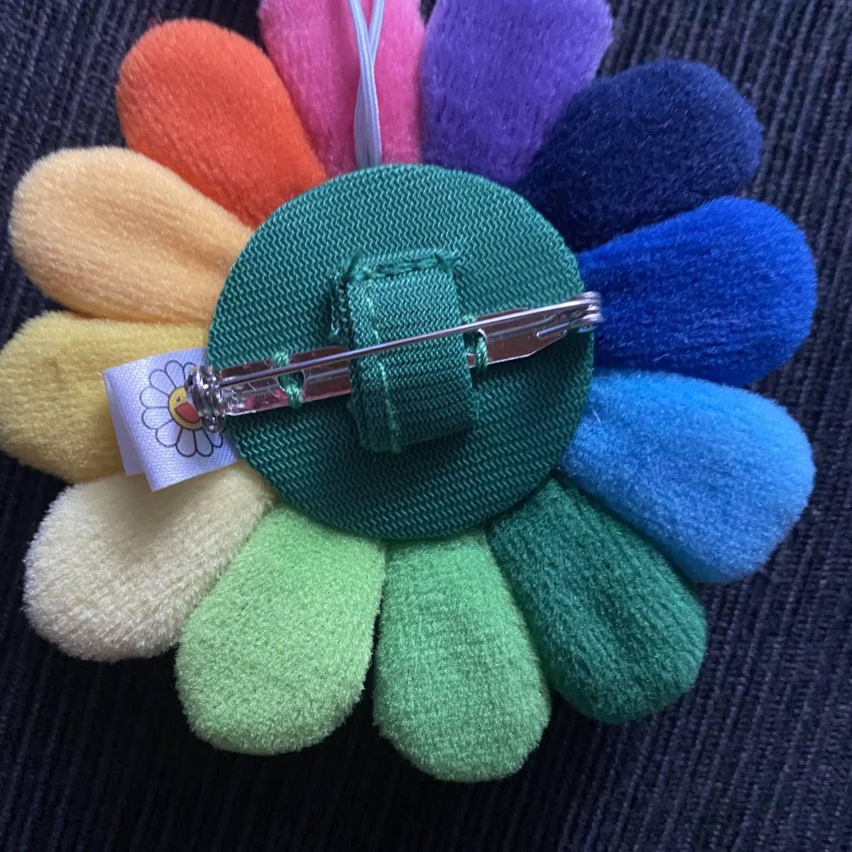 Takashi Murakami カイカイ キキ 村上隆 フラワーバッジ 71vdbfj5zxL._AC_UF350,