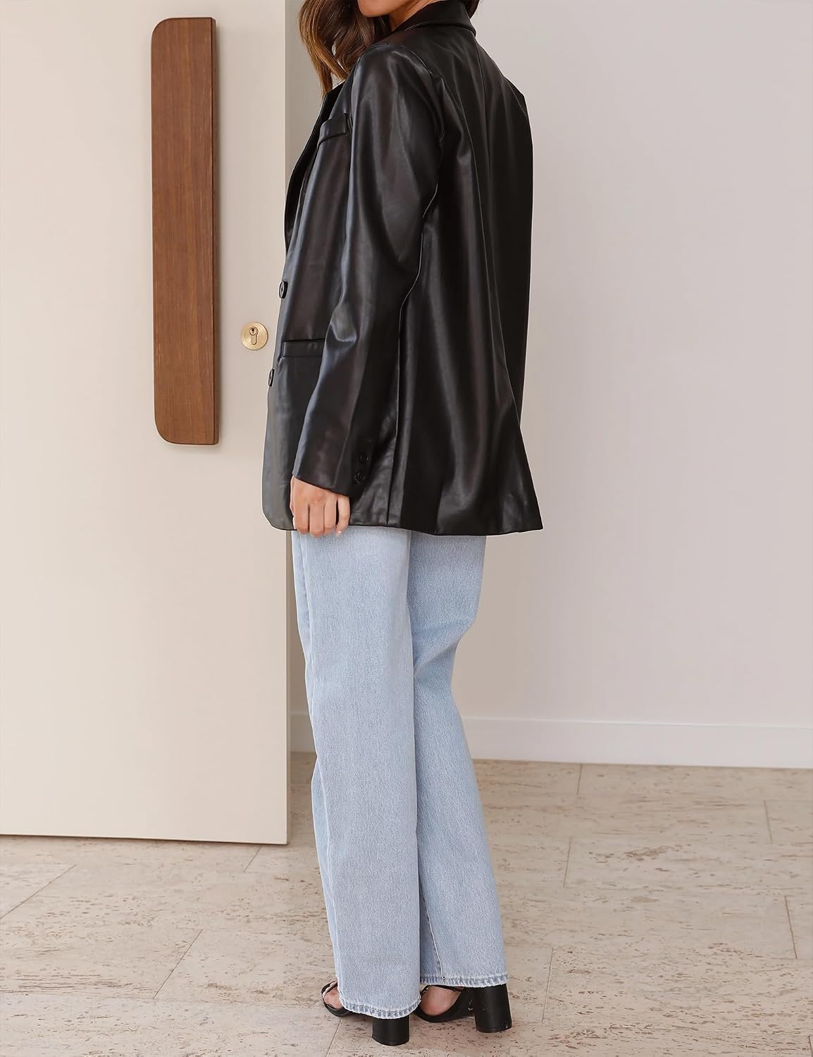 IDEALSANXUN Womens Leather Blazer Casual Oversized Faux Leather Jackets Fall Winter Coat