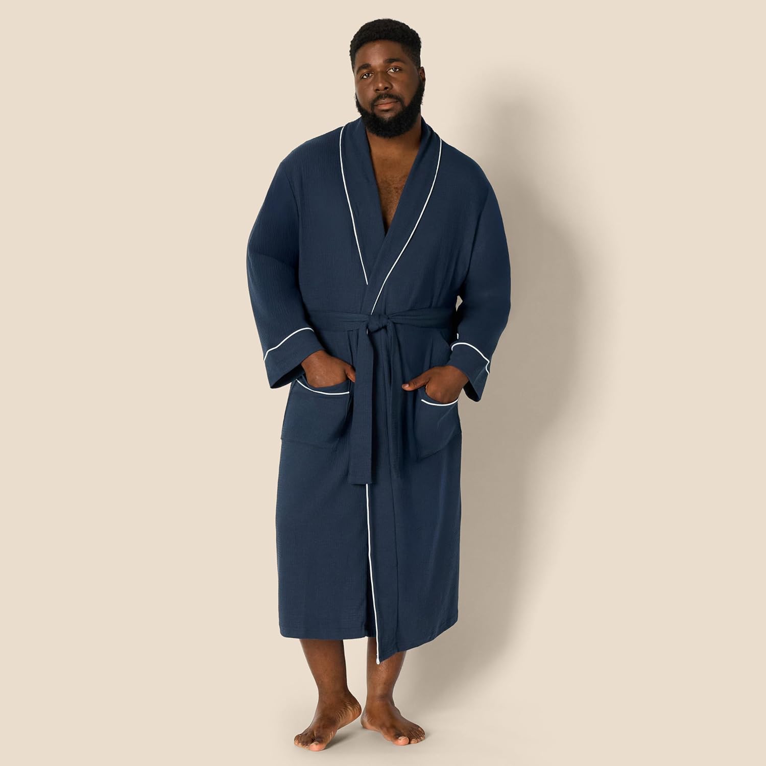 Amazon Essentials Men's Lightweight Waffle Bathrobe (Available in Big & Tall) - Image 10