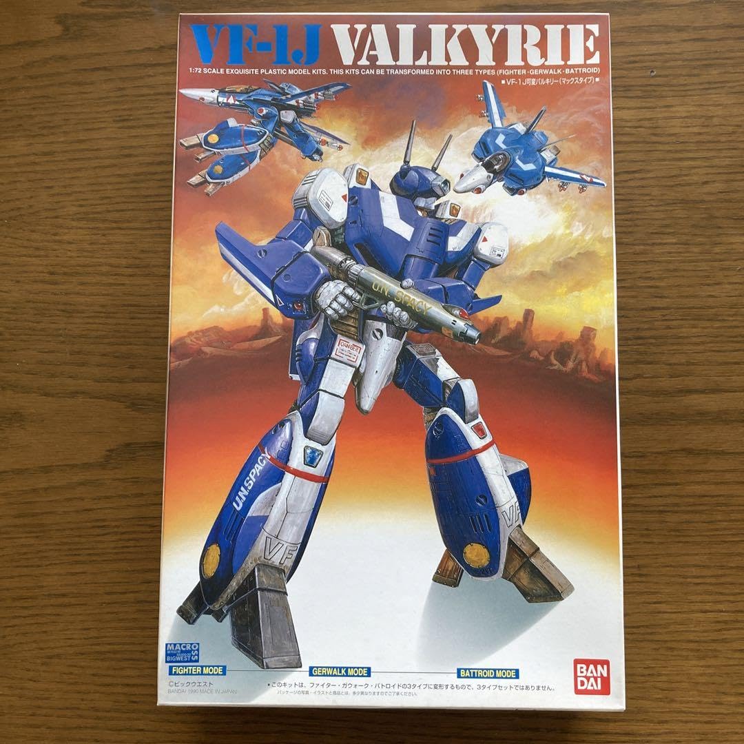 Amazon.co.jp: 1/72スケール VF-1J可変バルキリー(マックスタイプ  