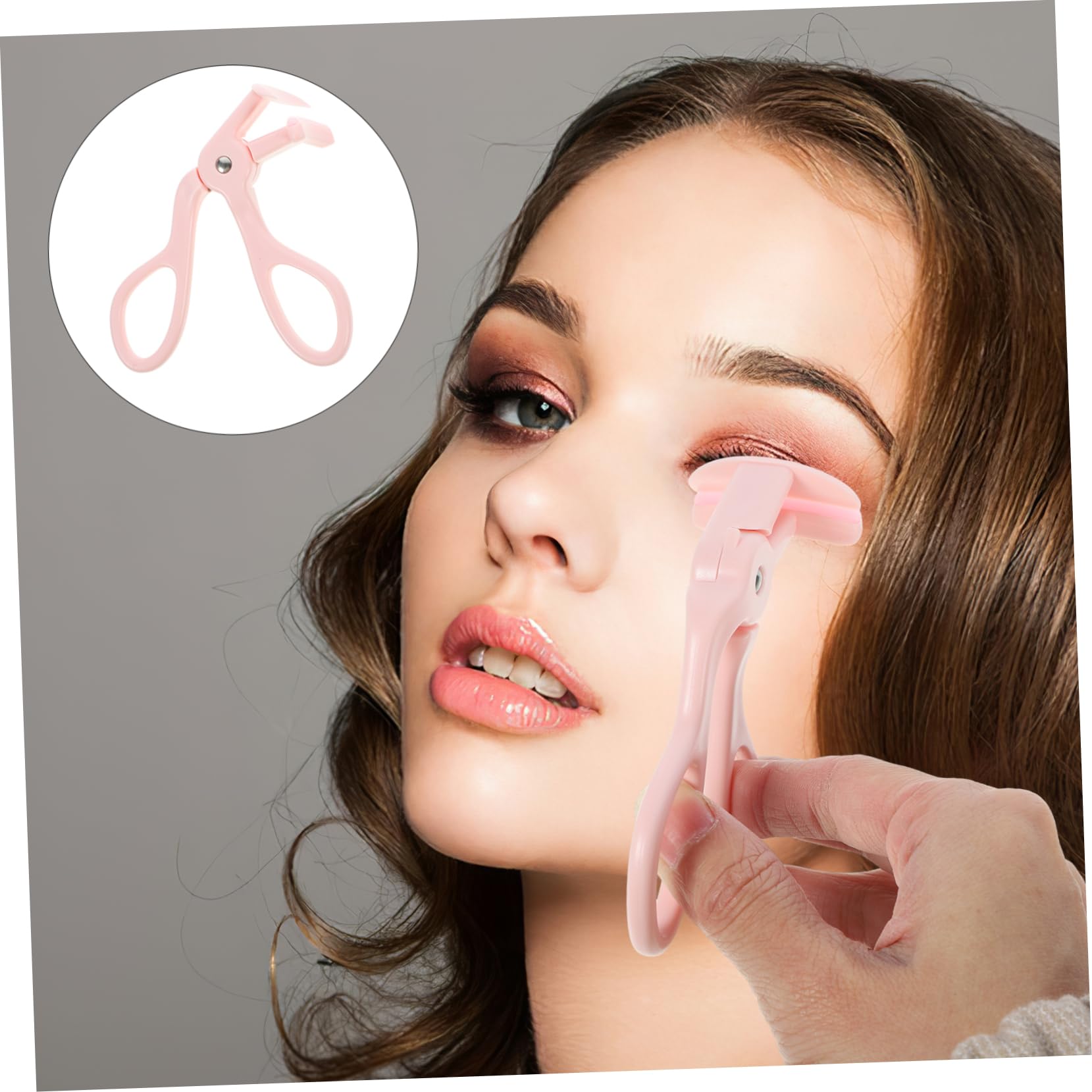 BESTYASH Handheld Eyelash Curler Tool for Women Durable Lightweight Cosmetic Tool for Effortless Lash Curls User Friendly Design Suitable for All Lash Types Makeup Accessory Soft