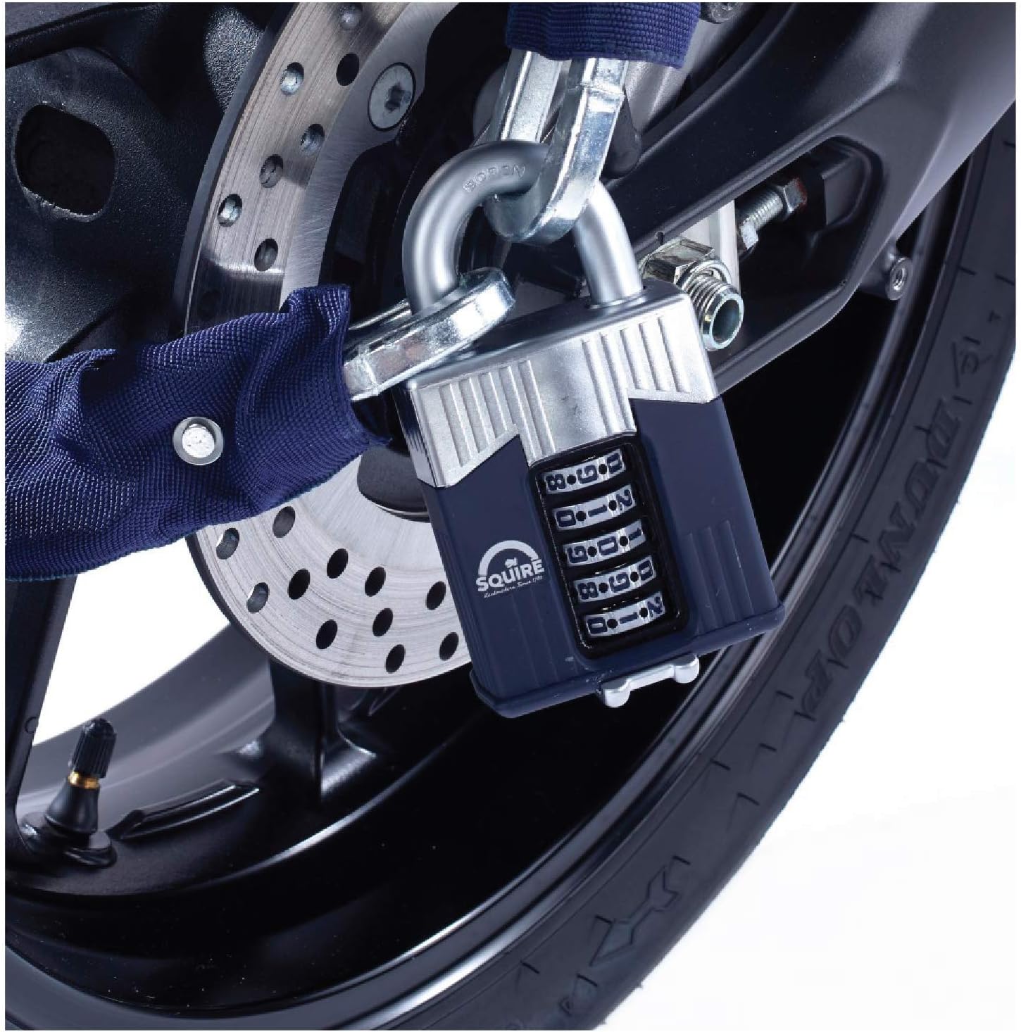 Squire Warrior Max Combi. Hardened Alloy Steel Chain with High Security 65mm Open Shackle Combination Padlock. Sold Secure Motorcycle Gold Lock & Chain Set.