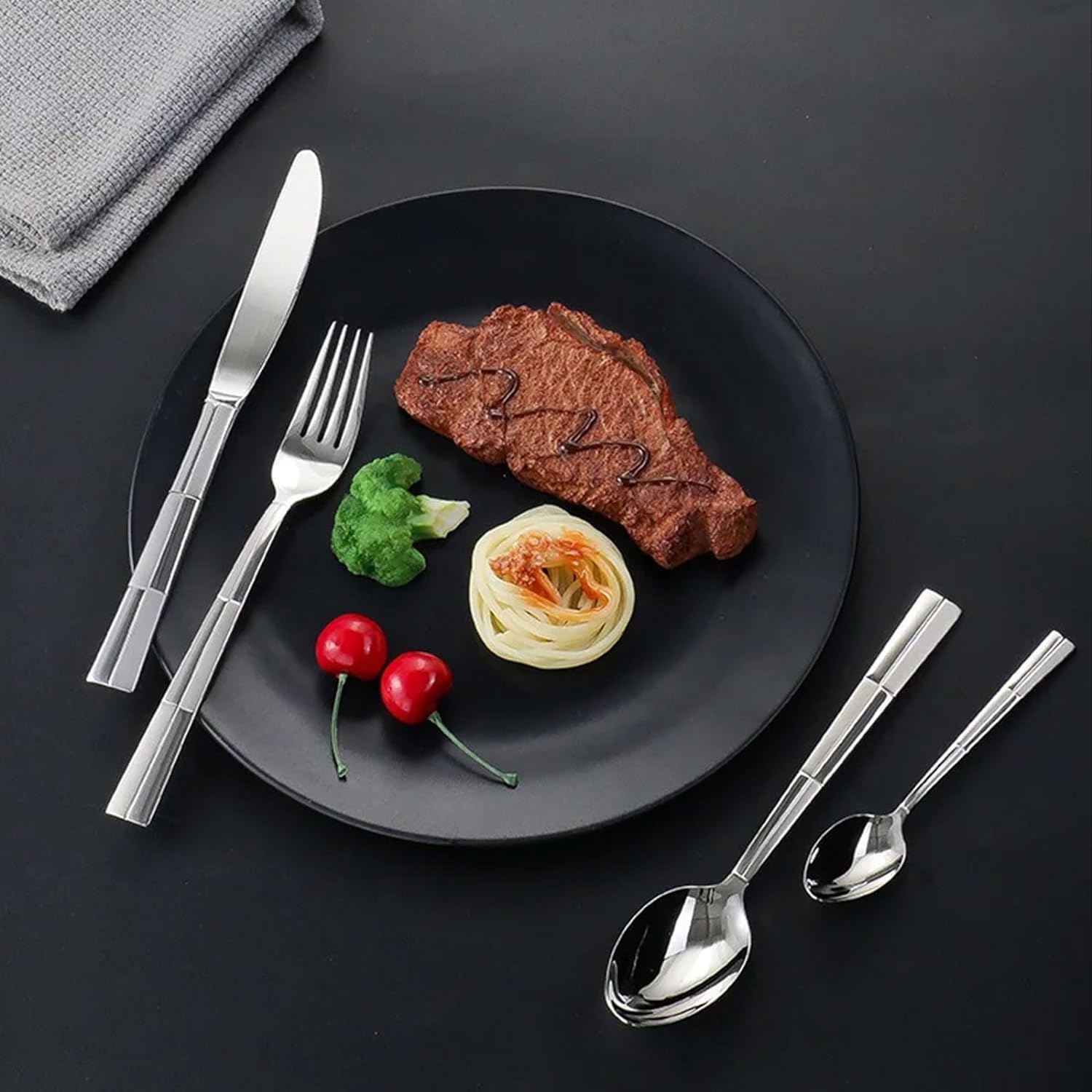 Ensemble d'argenterie 3/4 pièces, Ensemble de Couverts polis Miroir, Couteau, Fourchette, cuillère, Service de Table en Acier Inoxydable, fourchettes à dîner réutilisables
