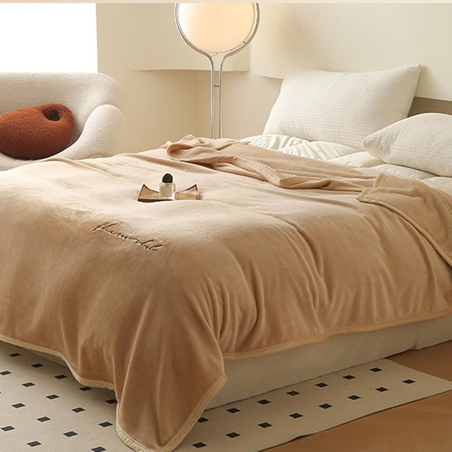 Amazon｜大判毛布 ブランケット 肌布団 薄手 無地 合掛け布団 水色