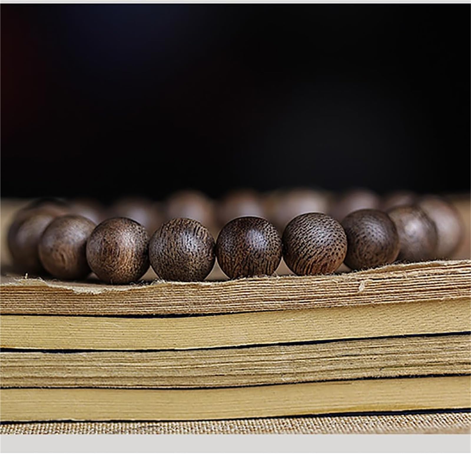 Pulsera unisex de 8 mm, 108 cuentas de madera de agar natural, para meditación y oración, cuentas de rosario budista hechas a mano para hombres y mujeres