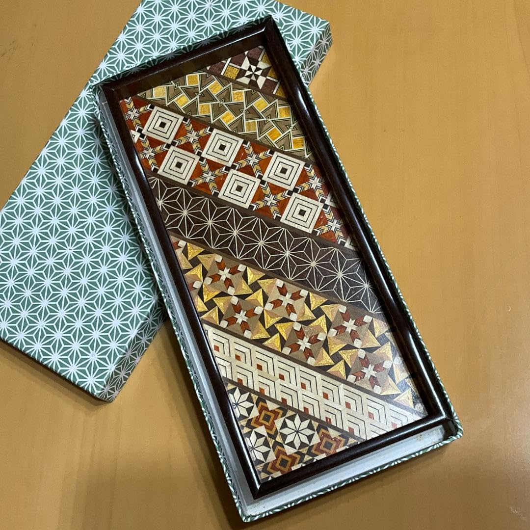 【美品✨】木製トレイ 幾何学模様 箱根寄木細工 Amazon.co.jp: 箱根寄木細工 木製トレイ : ホーム＆キッチン