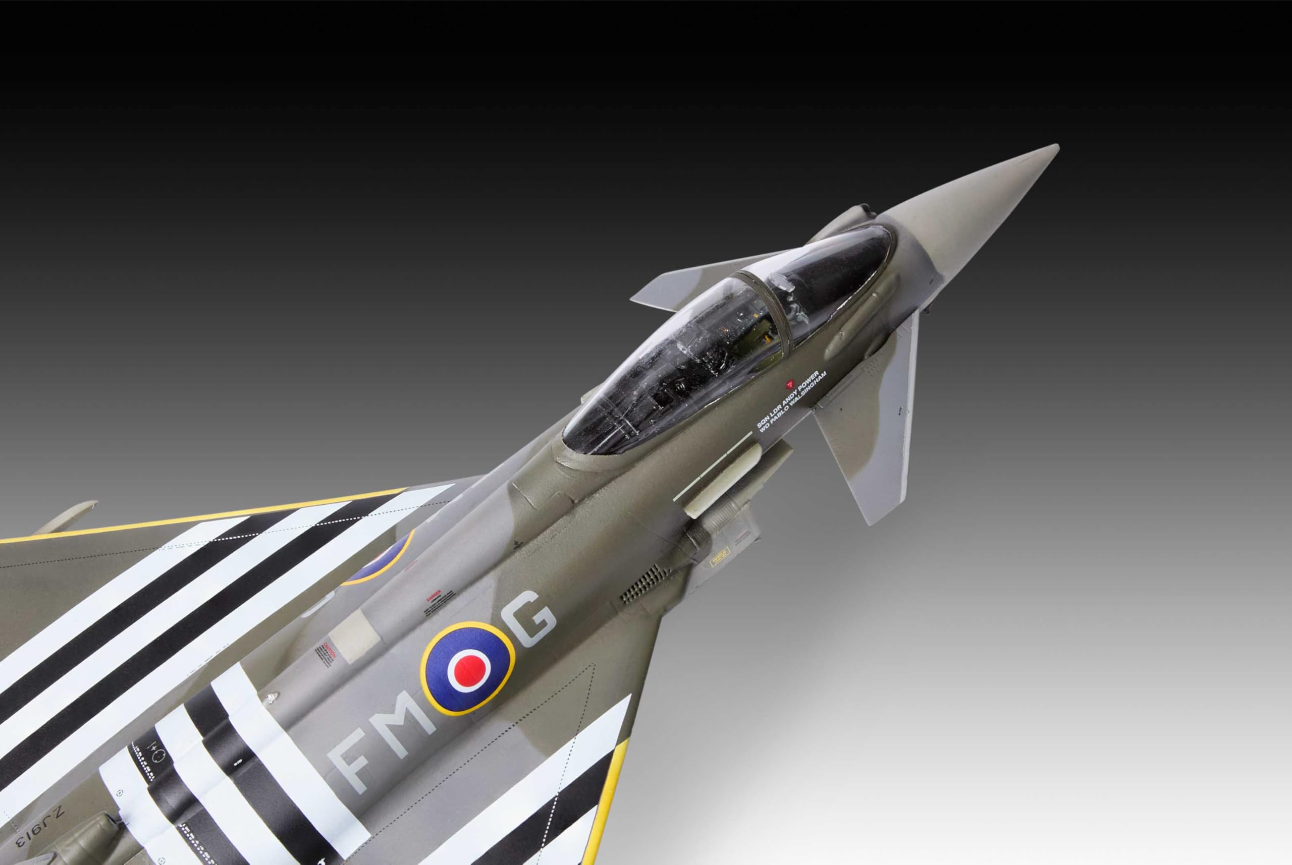 Revell 03753 Eurofighter Typhoon FGR.4 Échelle 1:48 – Maquette en plastique non construit/non peint