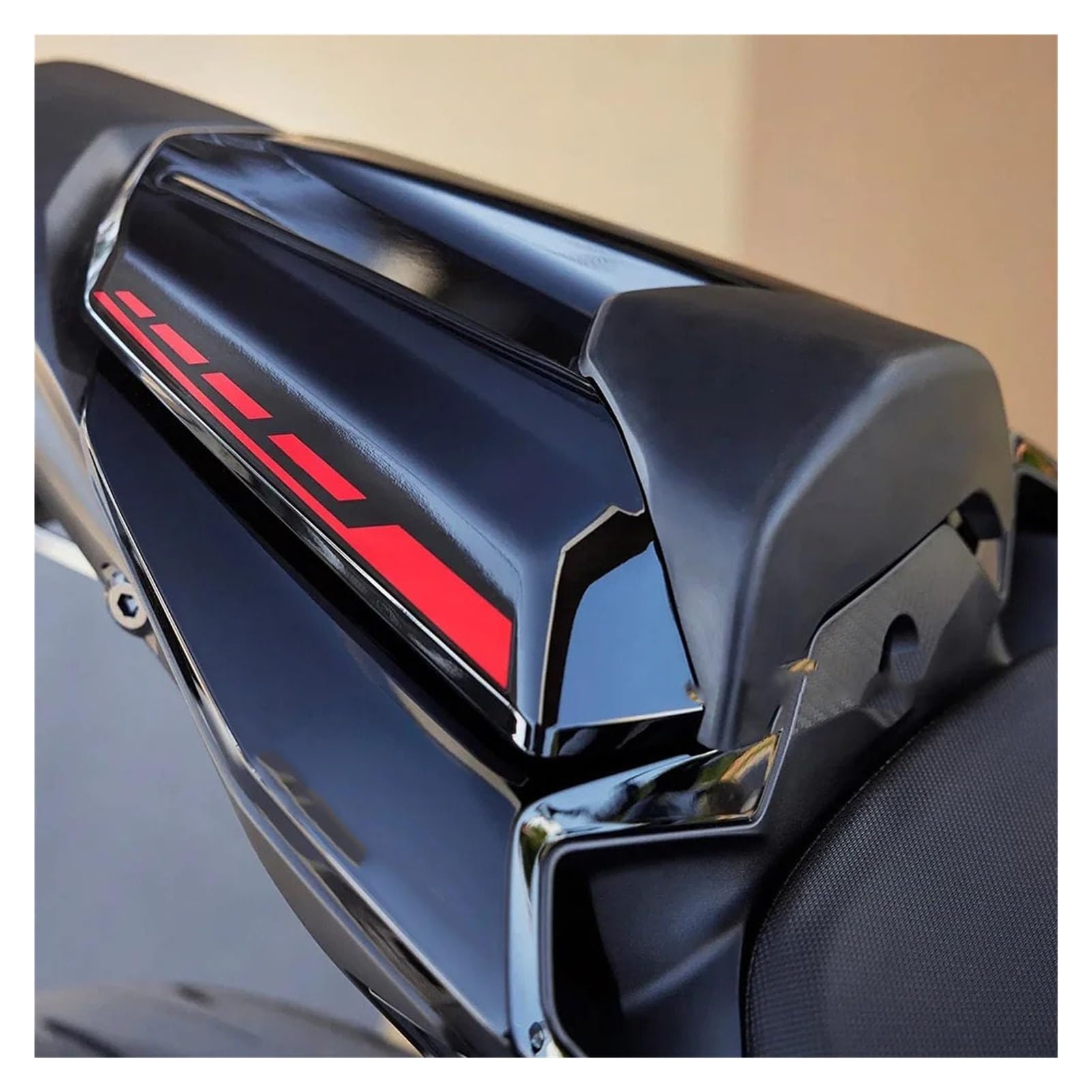 Motorradzubehör kompatibel mit Honda CB 750 Hornet 2023 2024: Soziussitzabdeckung, Heckverkleidung aus Kohlefaser(Matte Black Yellow)
