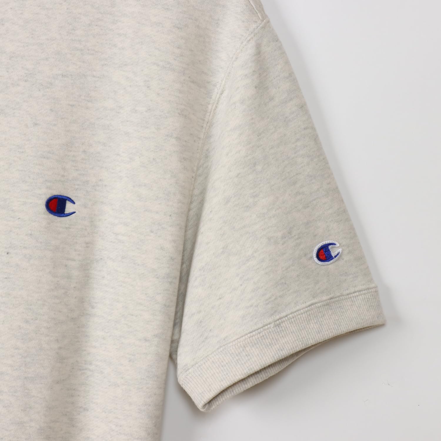 Championのストアを表示 Champion スウェット 半袖 裏毛 ワンポイントロゴ刺繍 ショートスリーブクルーネックスウェットシャツ ベーシックC3-Z020メンズ in use