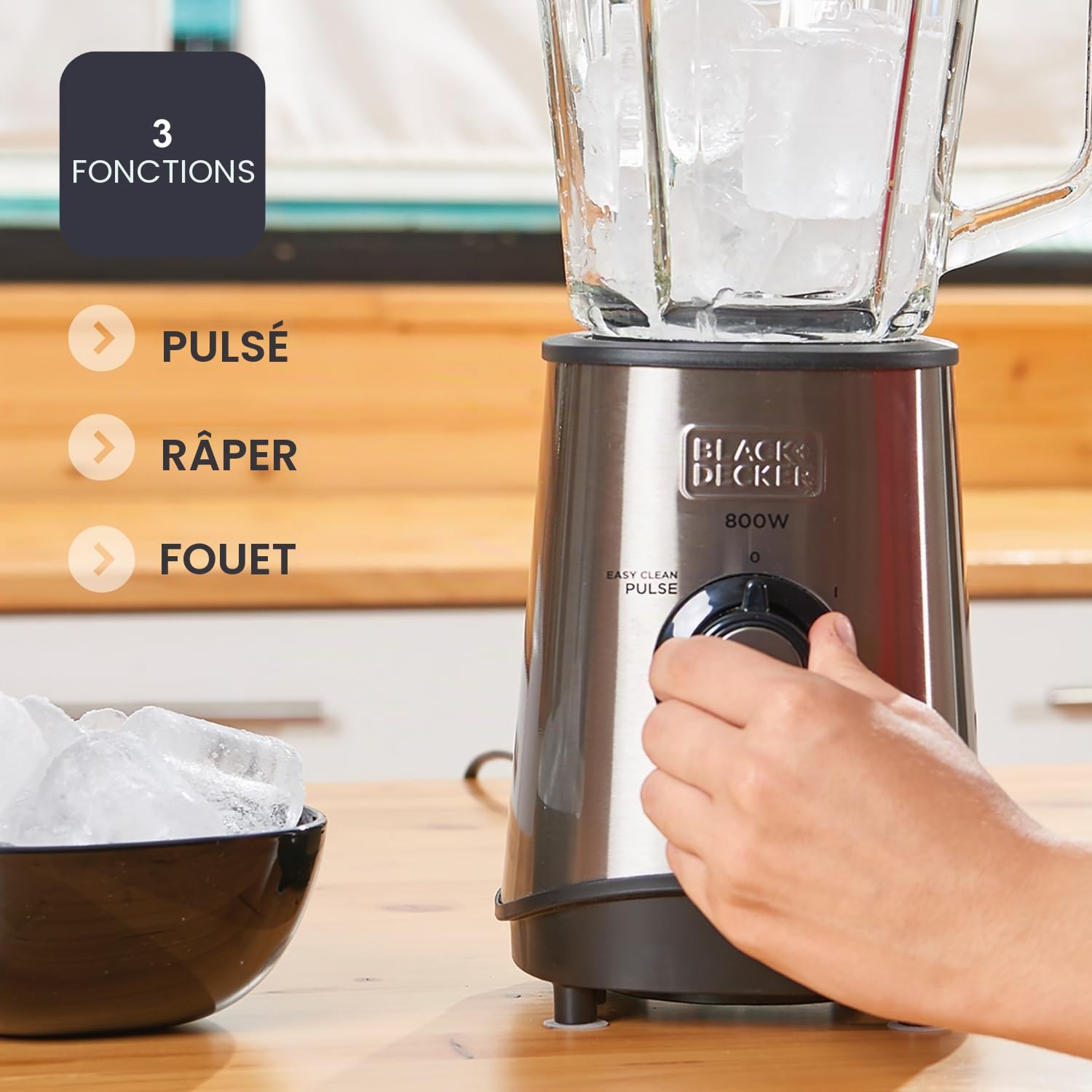 BLACK+DECKER - Mixeur en Verre 800W | Pichet 1,5L Gradué | 4 Lames Inox Haute Résistance | Multi-Vitesses + Fonction Pulse | Broyeur à Glace | Gobelet Doseur | Lavable au Lave-Vaisselle