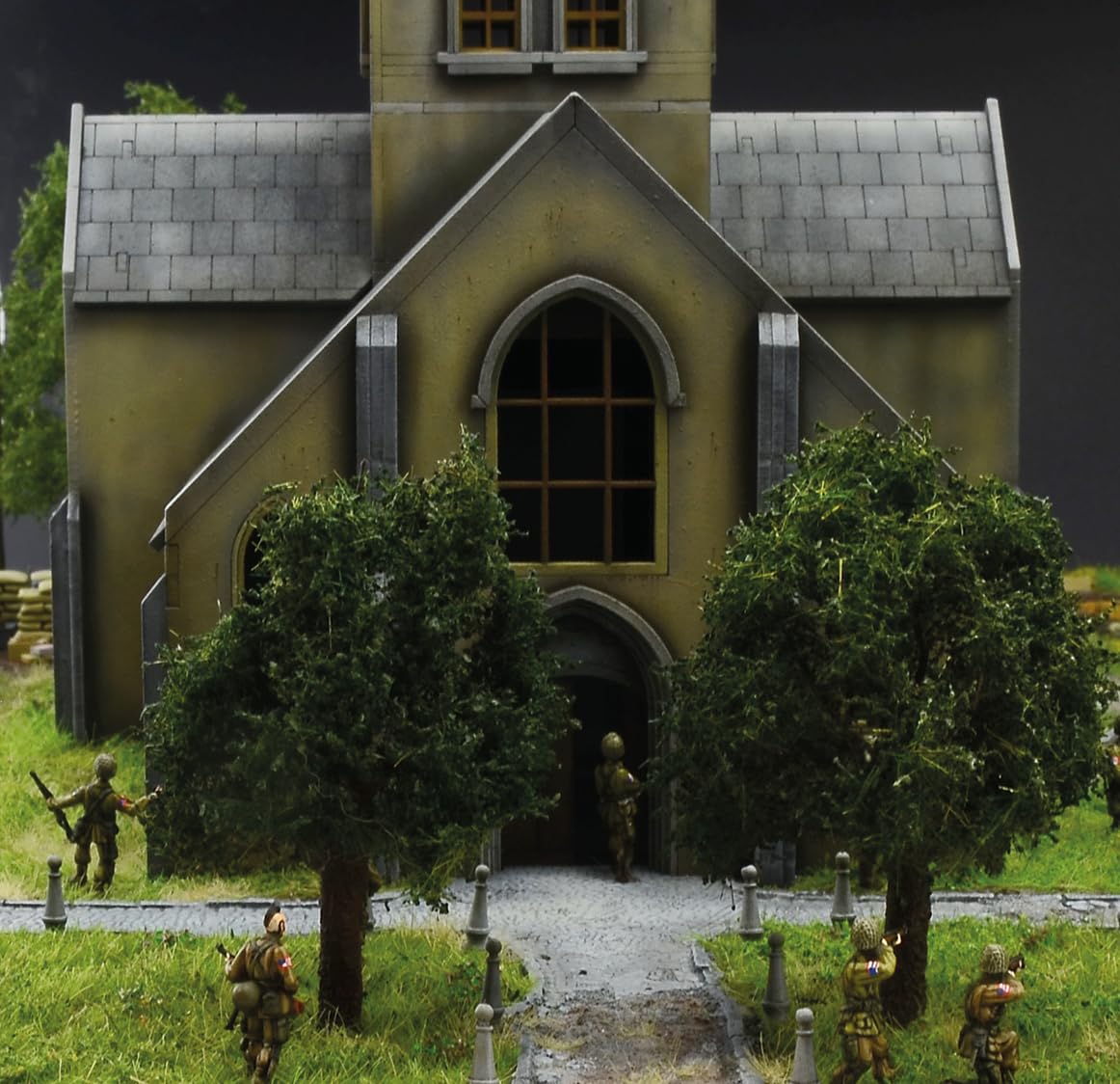 Italeri 6199 1:72 Battle of Normandy St.-Mère-Église – Modélisme, kit de construction, modélisme, bricolage, loisirs, collage, kit en plastique, fidèle aux détails