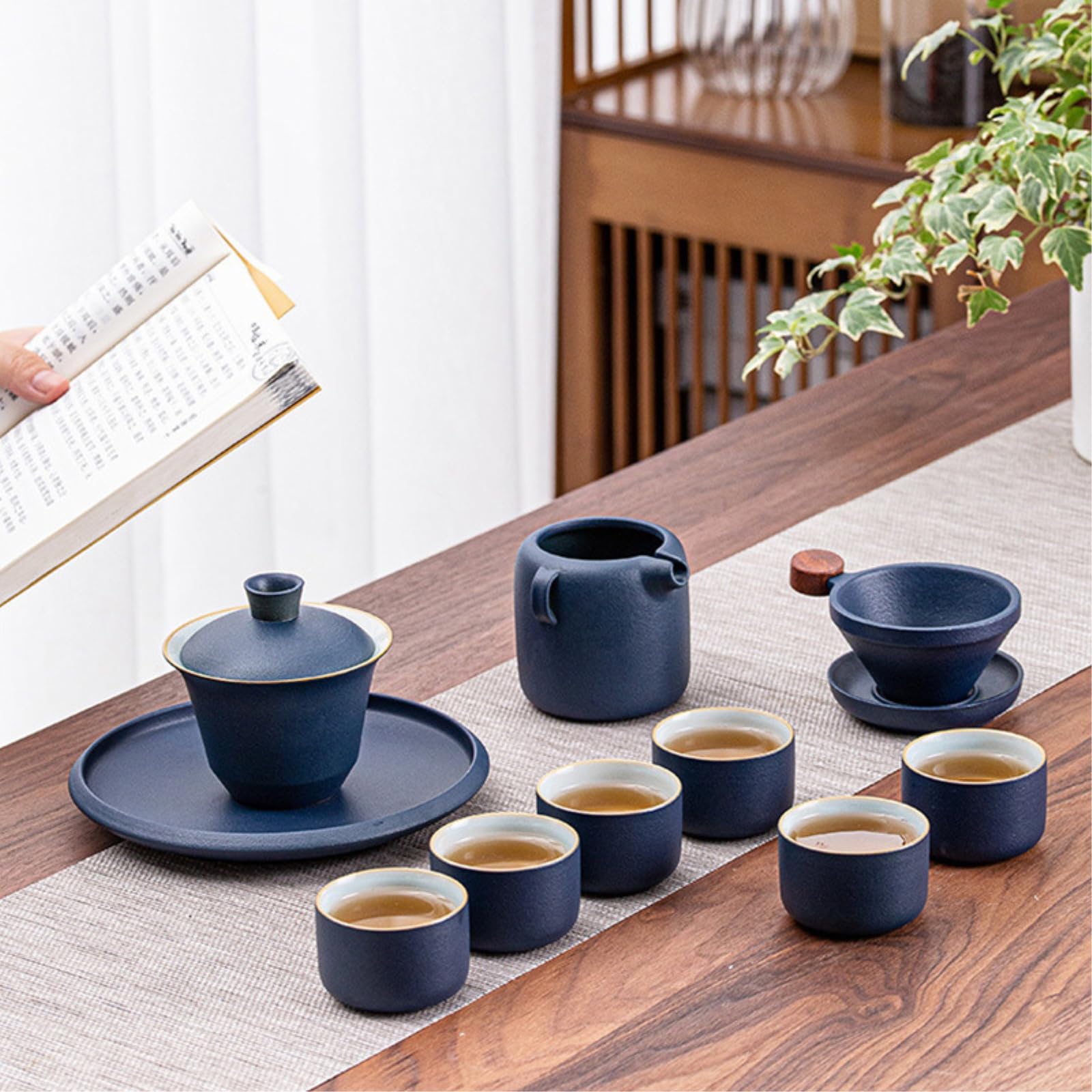 Ceramiczny świeży zestaw do herbaty Kung Fu jest wykwintny i praktyczny do użytku domowego - czajniczek - przezroczysty niebieski