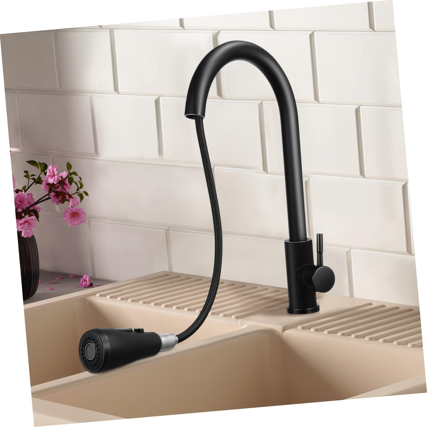 Mitigeur cuisine extractible et flexible en alliage pour faciliter la vaisselle familiale