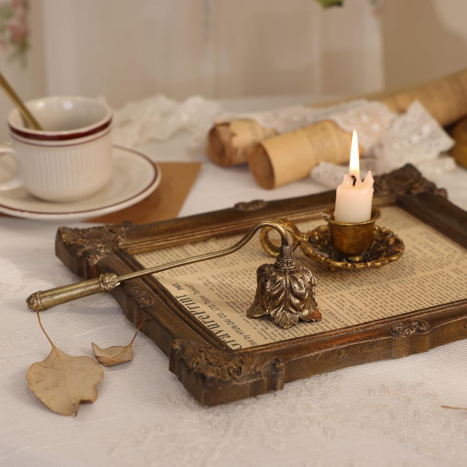 NIKKY HOME Candle Snuffer with Flower Vintage Candle Extinguisher Decorative Metal Wick Flame Snuffer Candle Accessory