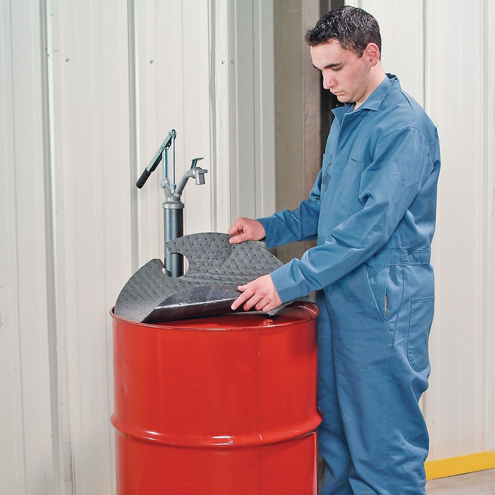 New Pig Barrel Top Absorbent Mat with Skirt, for 55-Gallon Drums, Keep Drum Tops Clean, Heavyweight, 83 oz Absorbency, 22