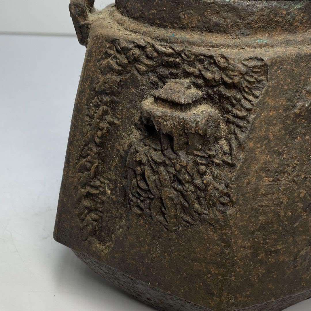 龍文堂名人　上田在印　六角山水文鉄瓶　2587g 東H6-0425☆2Fトトヒ Amazon.co.jp: 龍文堂名人 上田在印 六角山水文鉄瓶 2587g