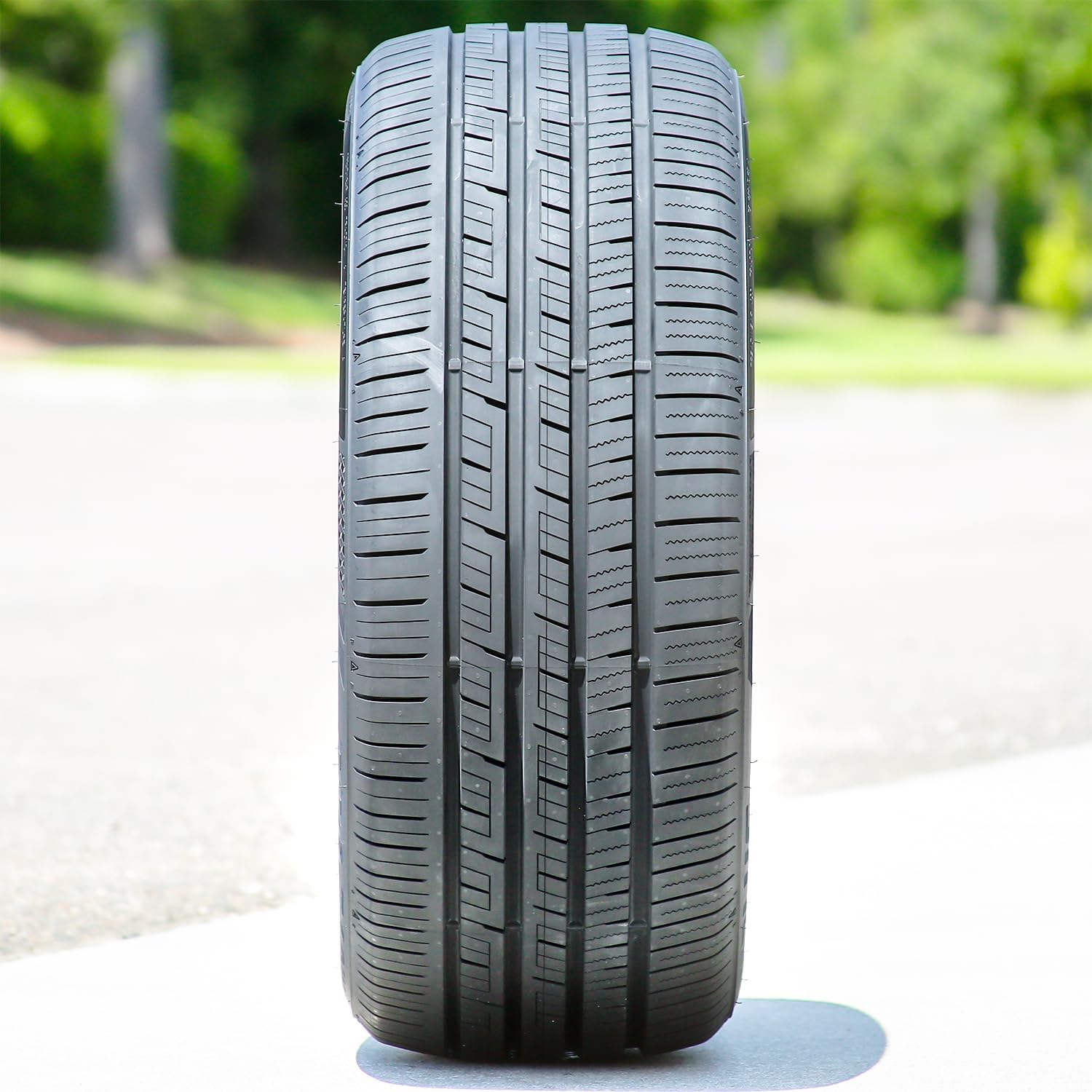 Aplus Pro Racing 245/45ZR17 99W XL Racing Tire