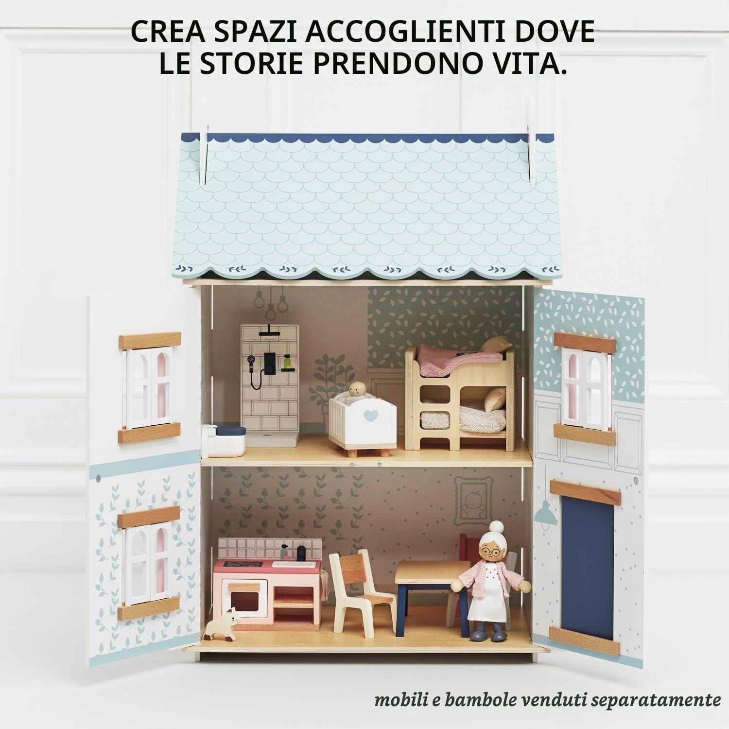 Le Toy Van - H125 - Casa delle bambole Blue Belle in legno certificato FSC, 3 anni, per bambina, 2 piani, l 44 x p 36 x h 66 cm, con persiane, finestre e porte apribili, gioco Montessori ecologico