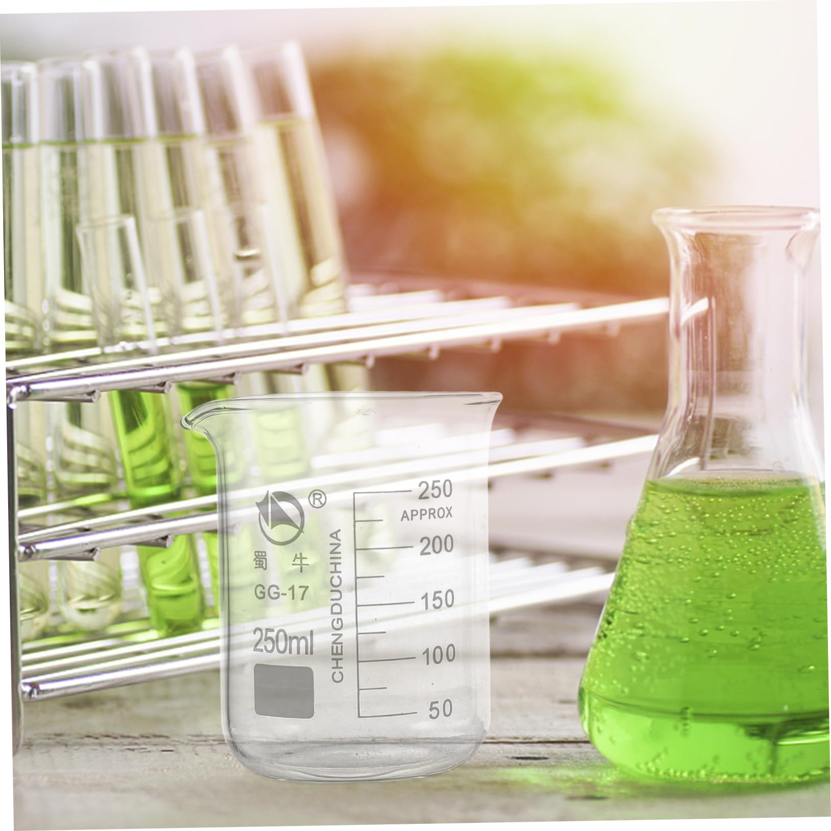 BEBEMOKO Glassware Laboratory Beakers Graduated Measuring Cylinders Conical Flasks for Science Experiments