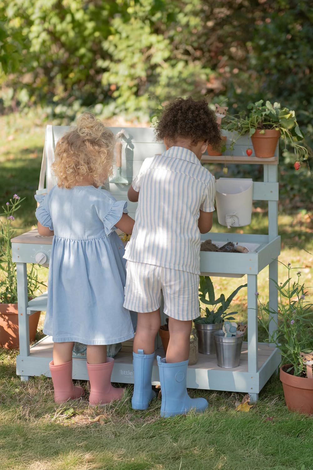 Little Dutch Matschküche - Spielküche für den Garten - Outdoorküche für Kinder - Holzküchen für Kleinkinder - Rollenspiel für Jungen und Mädchen ab 3 Jahren - aus Holz