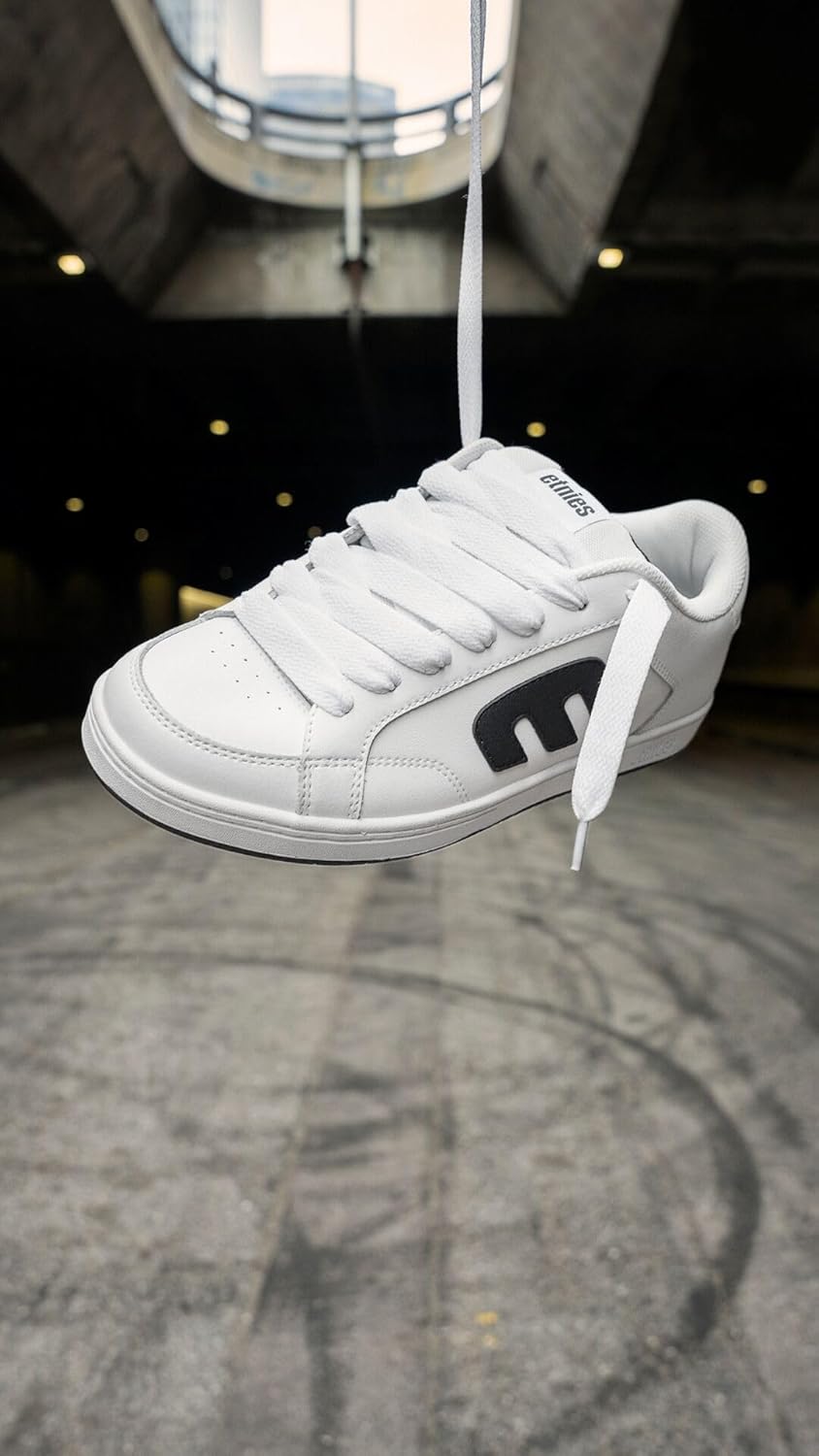 Etnies Kingpin 2K Skate Shoes - Padded Low-Top Cupsole Skateboarding Sneaker