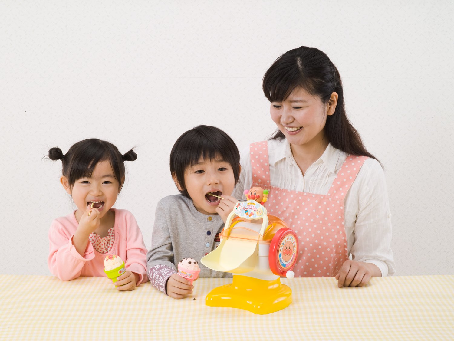 Amazon.co.jp: アンパンマン たべっ子アイスクリーム : おもちゃ