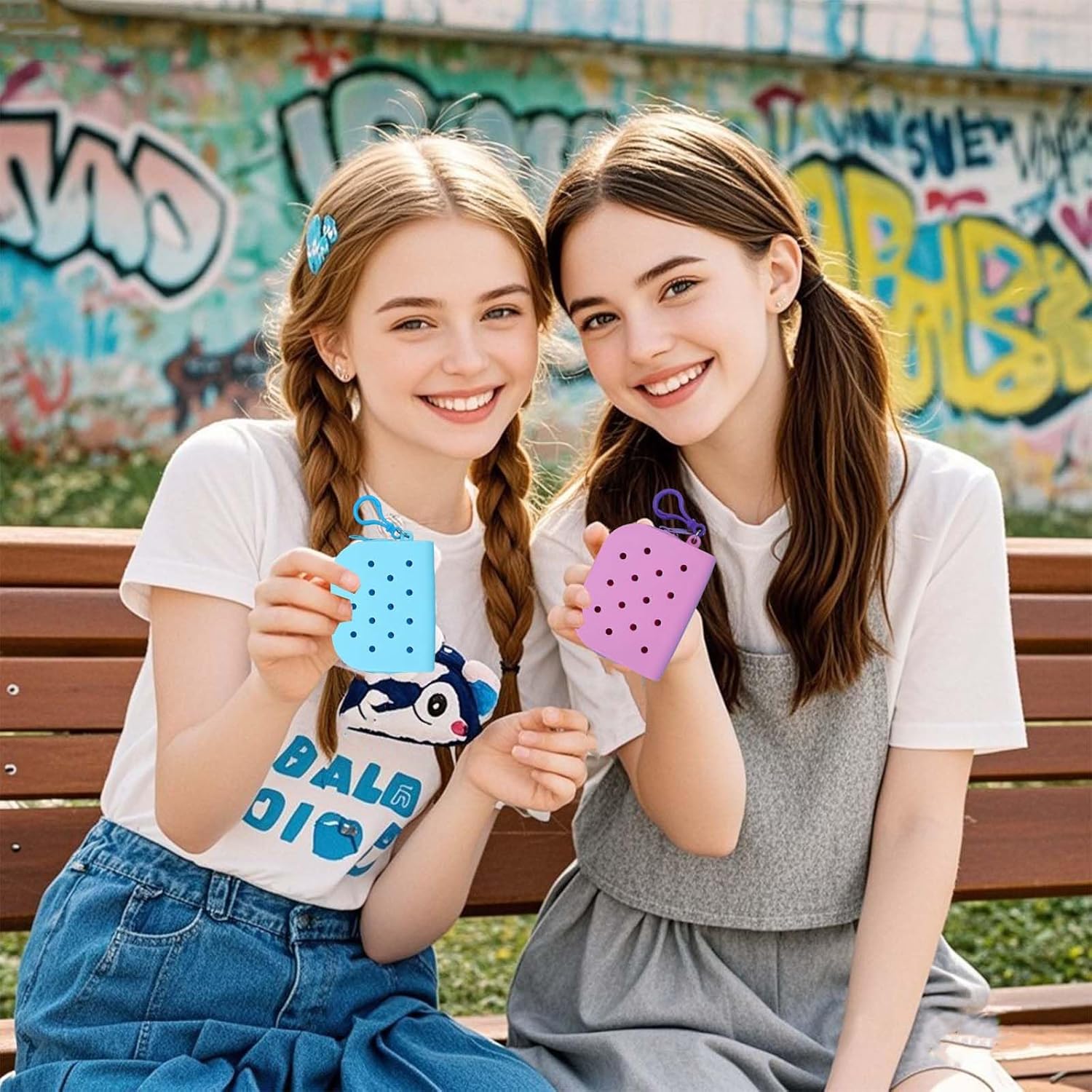 Soft Silicone Mini Coin Purse with Zipper and Cartoon Hole, Portable Keychain Pouch Organizer for Women,2 Packs - Image 3