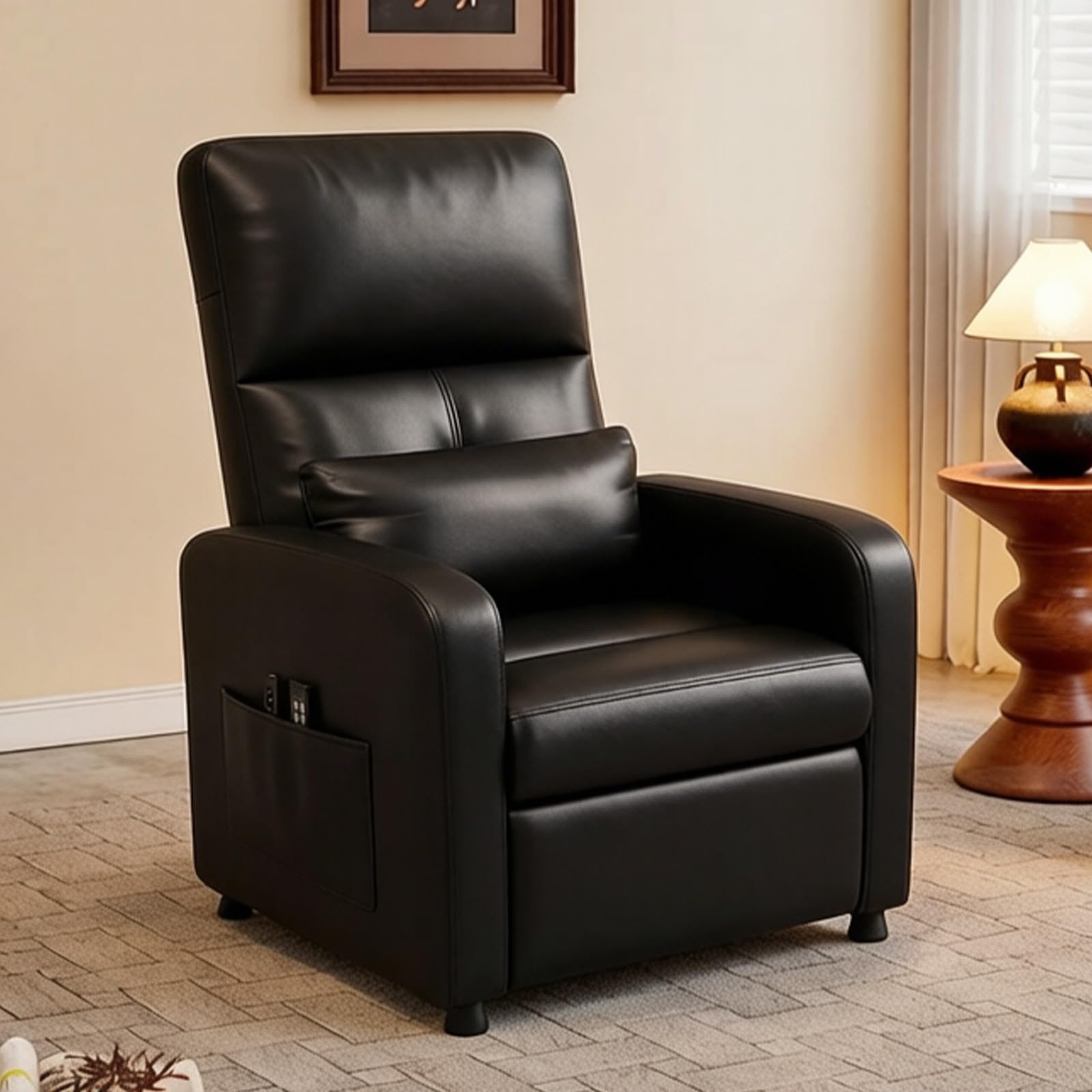 GarveeLife Sillón Relax Reclinable Eléctrico con Masaje de 4 Puntos y Calefacción Lumbar, Tapizado en PU, Reposapiés Eléctrico, Puerto USB C, Negro