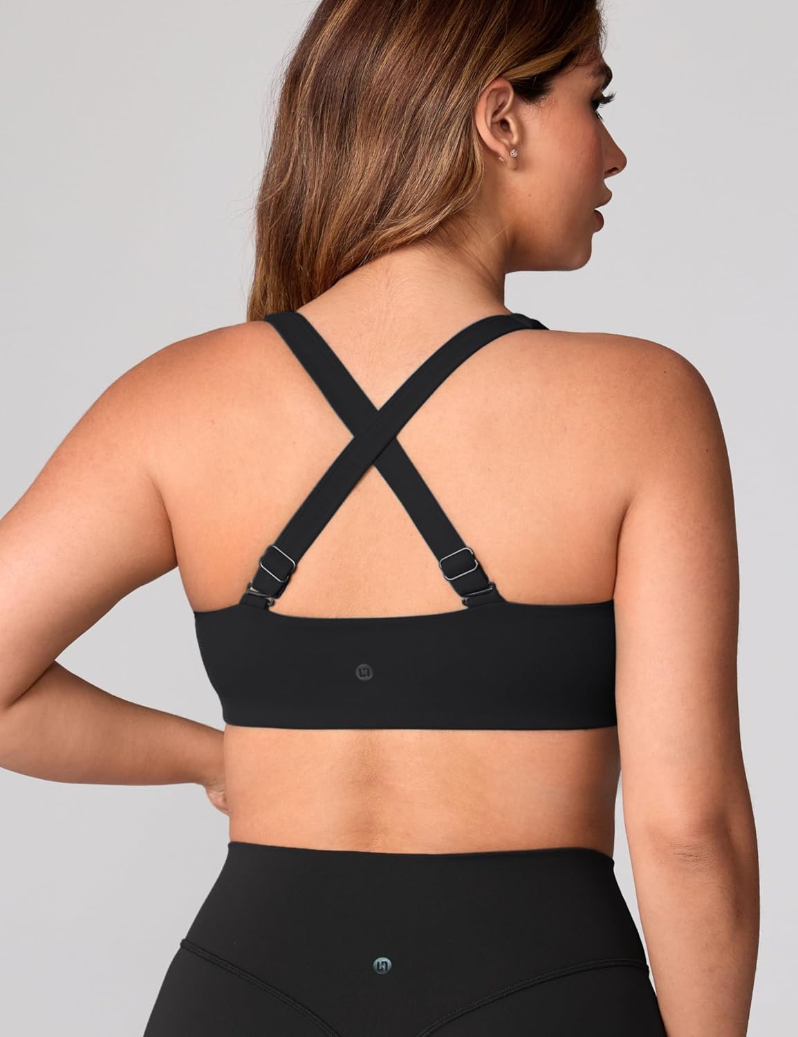 Hugcurve Double Lined No Padding Sports Bra Scoop Neck Cross Back Convertible Wireless Yoga Workout Crop Top - Image 4