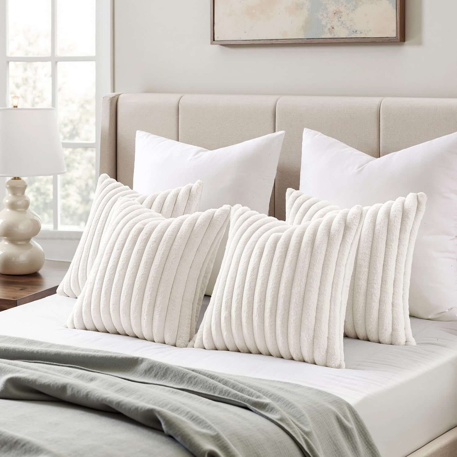 MIULEE Set di 4 Federe per Cuscini 50x50 Serie Bianco in Peluche | Super Morbido Copricuscini Decorativi per Divano Camera da Letto e Casa Federa Cuscini Quadrate Moderno Cuscino