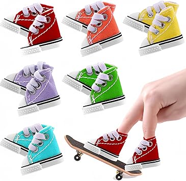 Cute Canvas Shoes Doll Shoes Finger Shoes 3.5cm Suitable for Desktop Decoration Ornaments Sports Enthusiasts Present